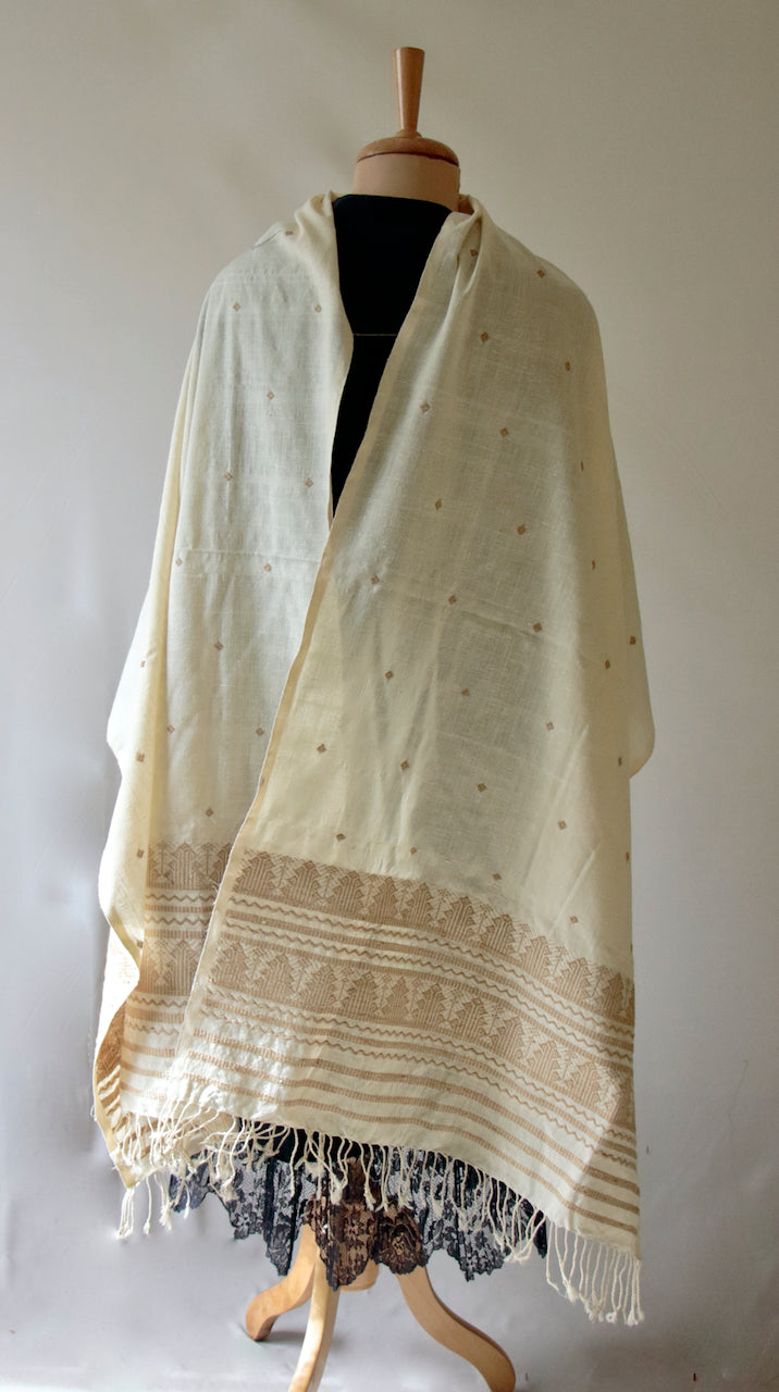 Handwoven Eri Silk Stole / Scarf in natural colours from Assam