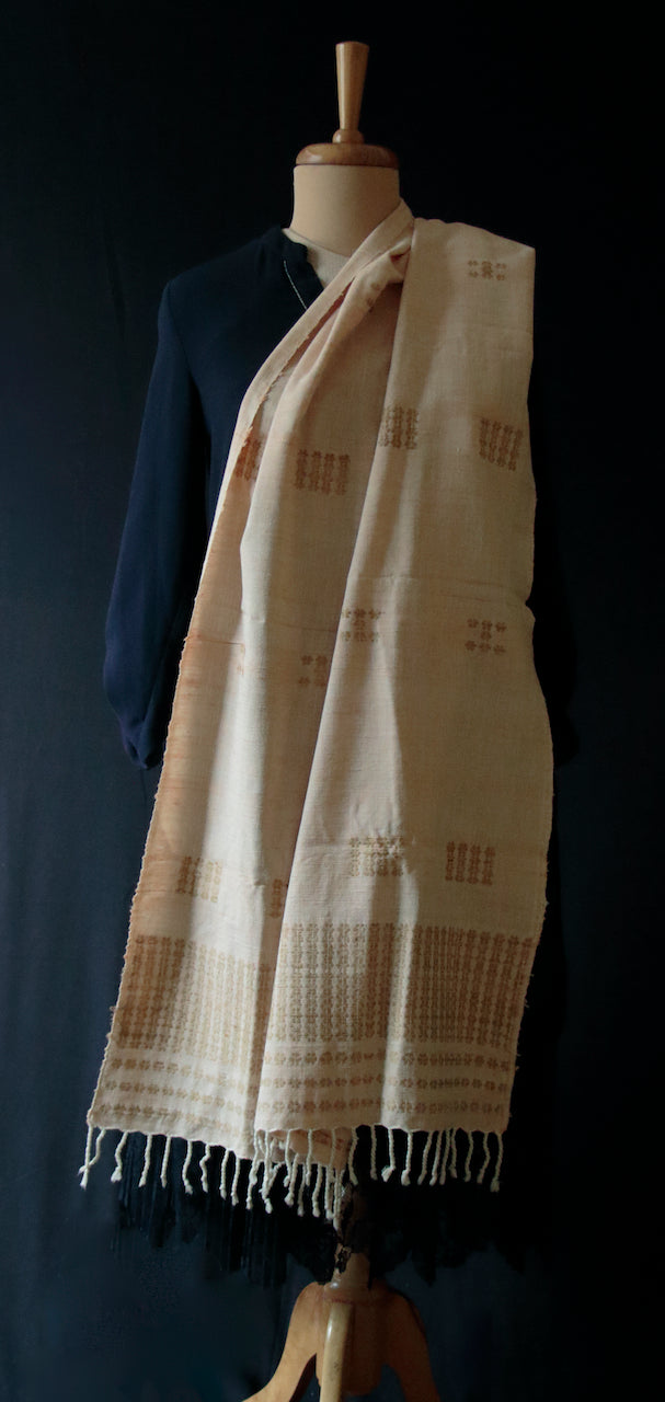 Light Peach Colour Natural Dyed Hand woven Eri Silk Shawl / Dupatta