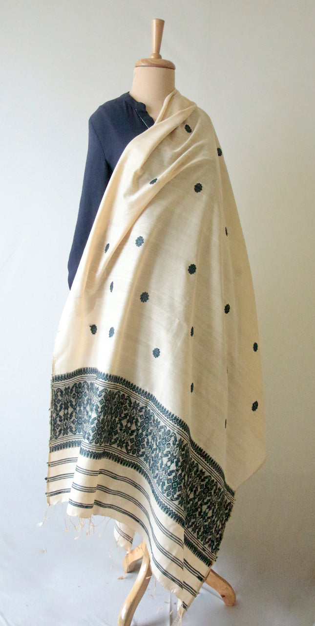 Silk Handloom Dupatta / Wrap from Assam