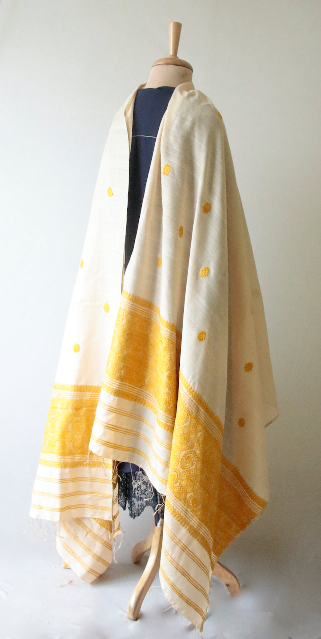 Silk Handloom Dupatta / Wrap from Assam
