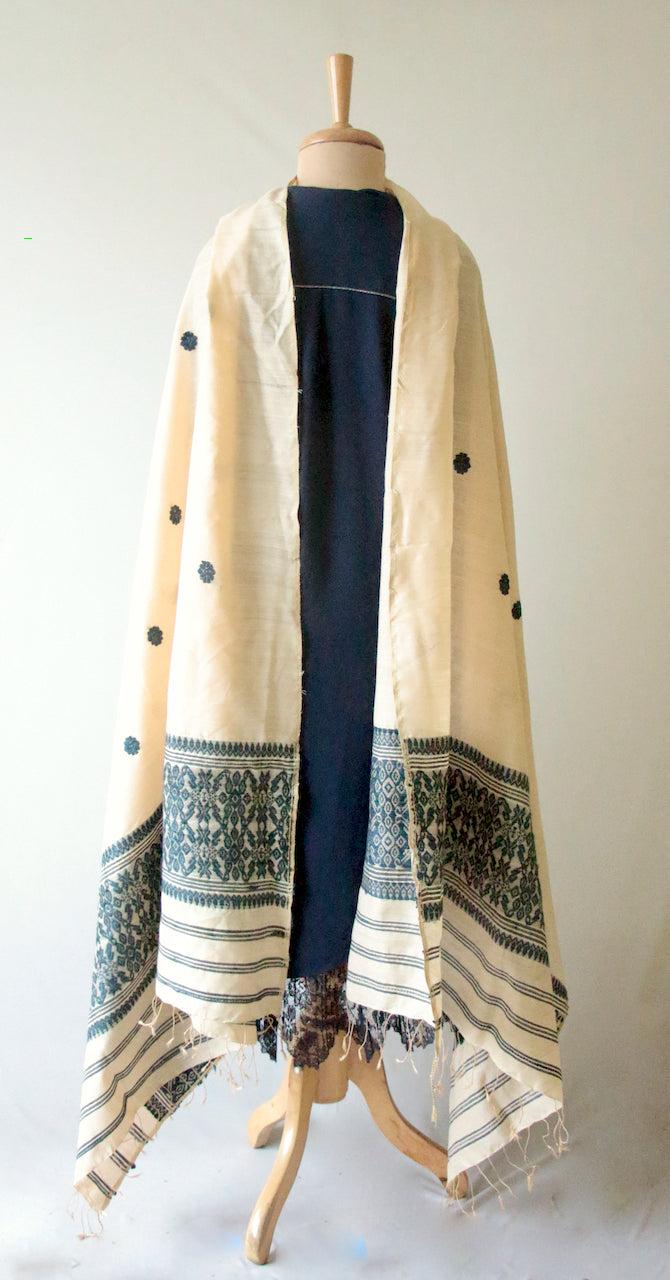 Silk Handloom Dupatta / Wrap from Assam