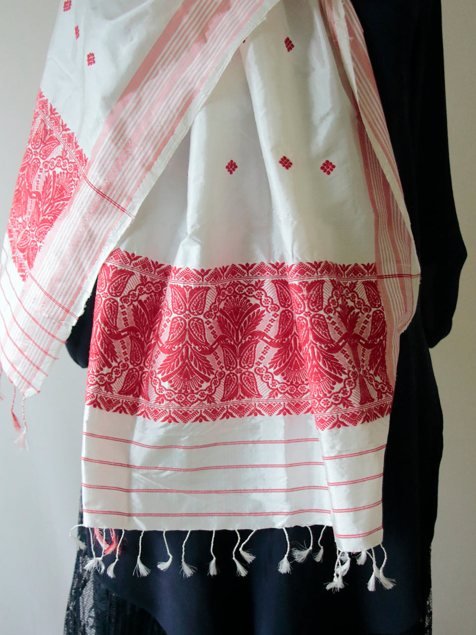 Traditional Mulberry Silk / Pat Silk Stole / Gamucha from Assam