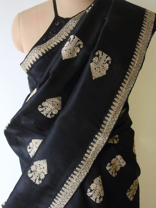 Black Kesa Pat / Organza Handloom Mulberry Silk Mekhla Chador Set