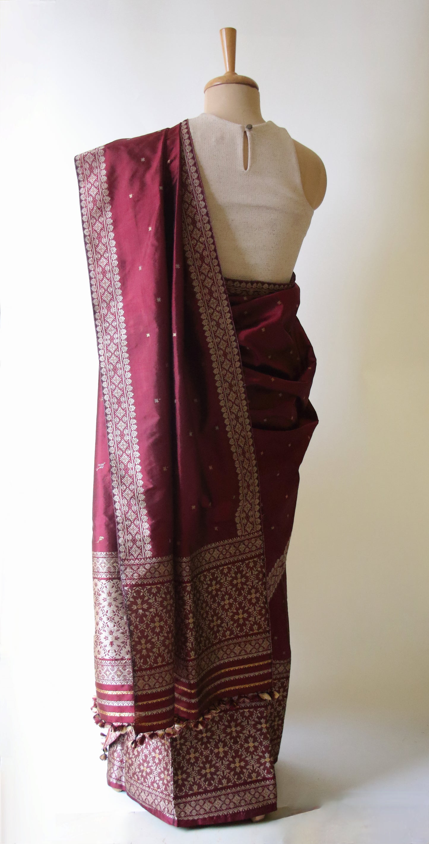 Maroon Natural Dyed  Mulberry Silk Traditional Mekhla Chador Set