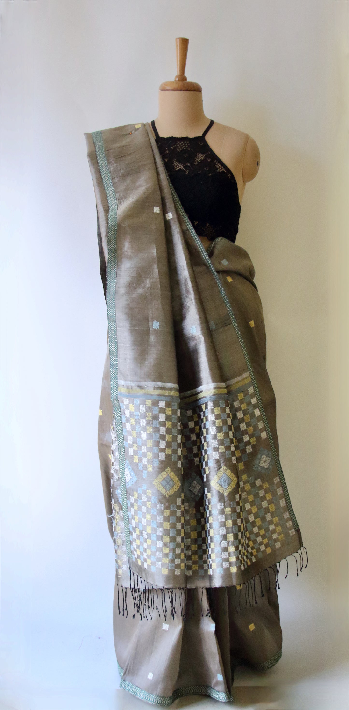 Dull Grey Colour Handloom Silk Saree from Assam