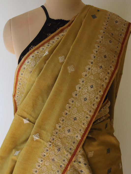 Olive Green Natural Dyed Eri Silk Traditional Mekhela Chador Set