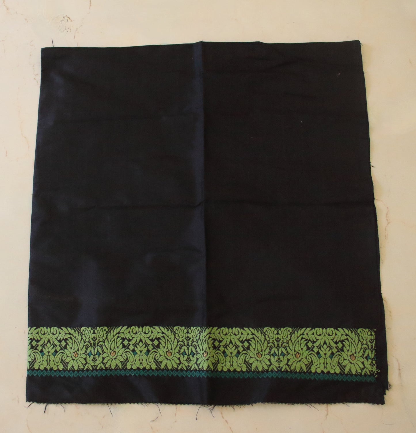 Black Colour Traditional Handloom Mulberry Silk Mekhla Chador Set