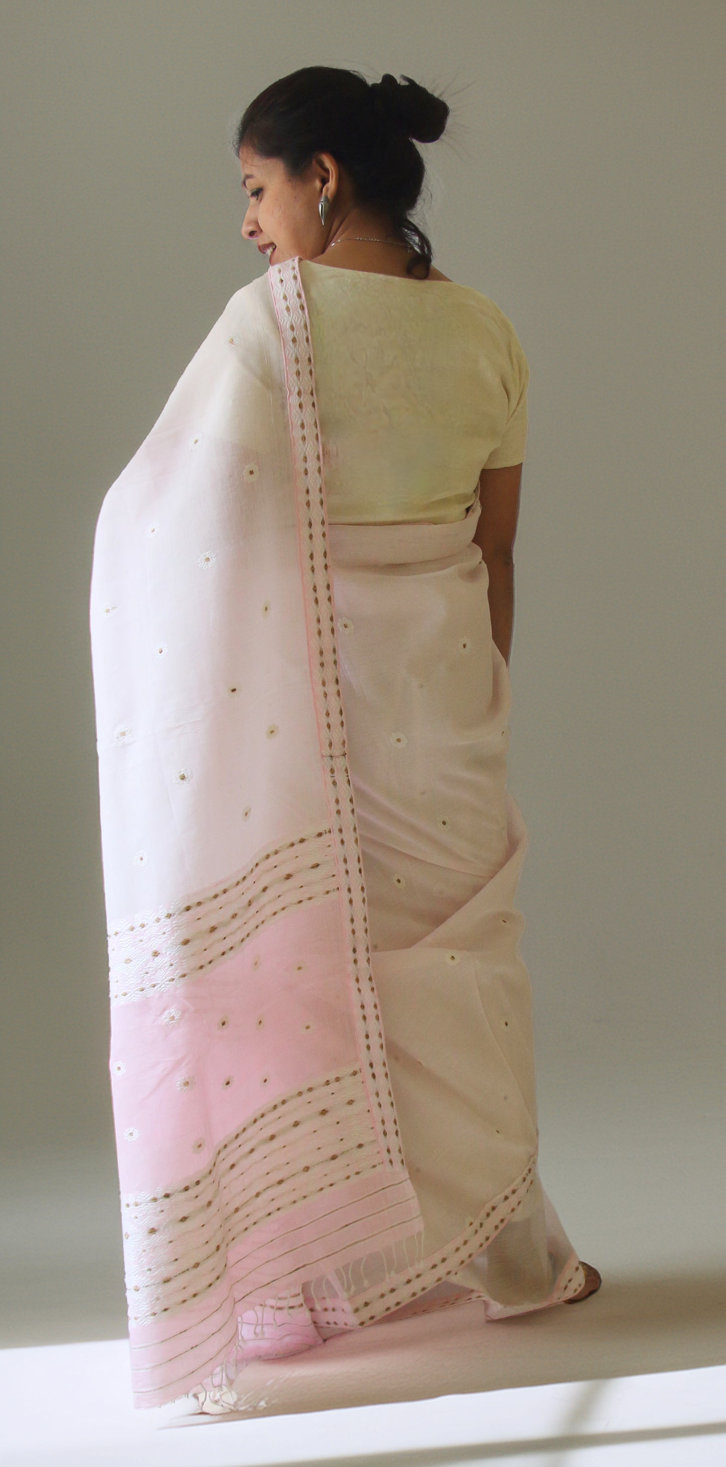 Soft Pink  Handloom Cotton Silk Saree from Assam