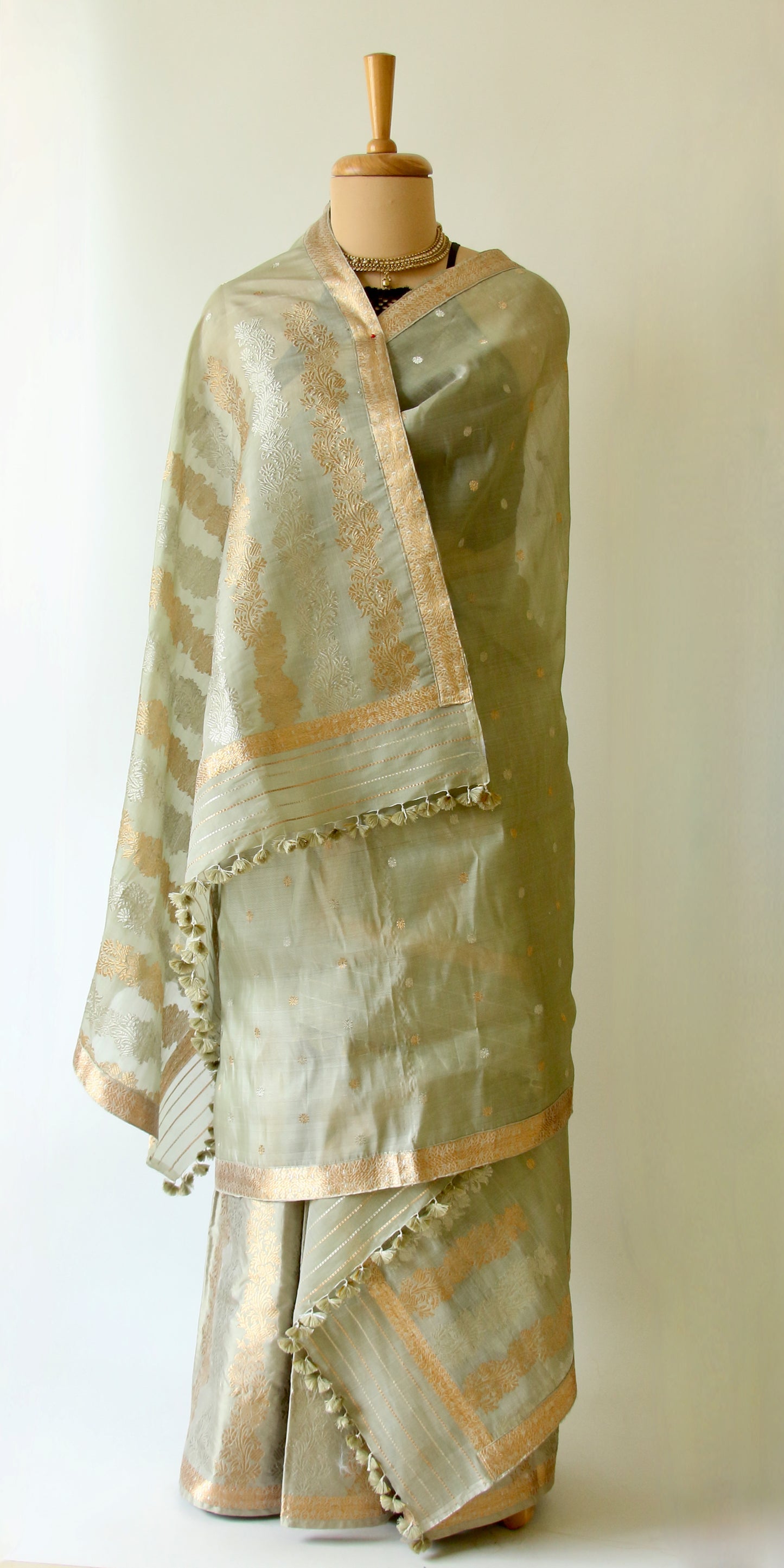 Light Greyish Green Mulberry Silk Mekhla Chador Set