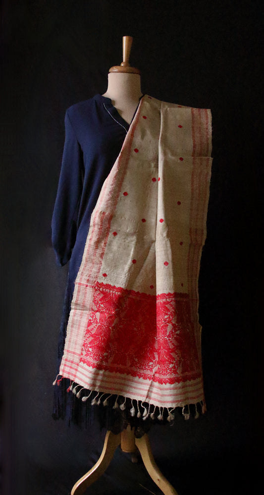 Handloom Traditional Muga Silk Shawl / Gamucha from Assam