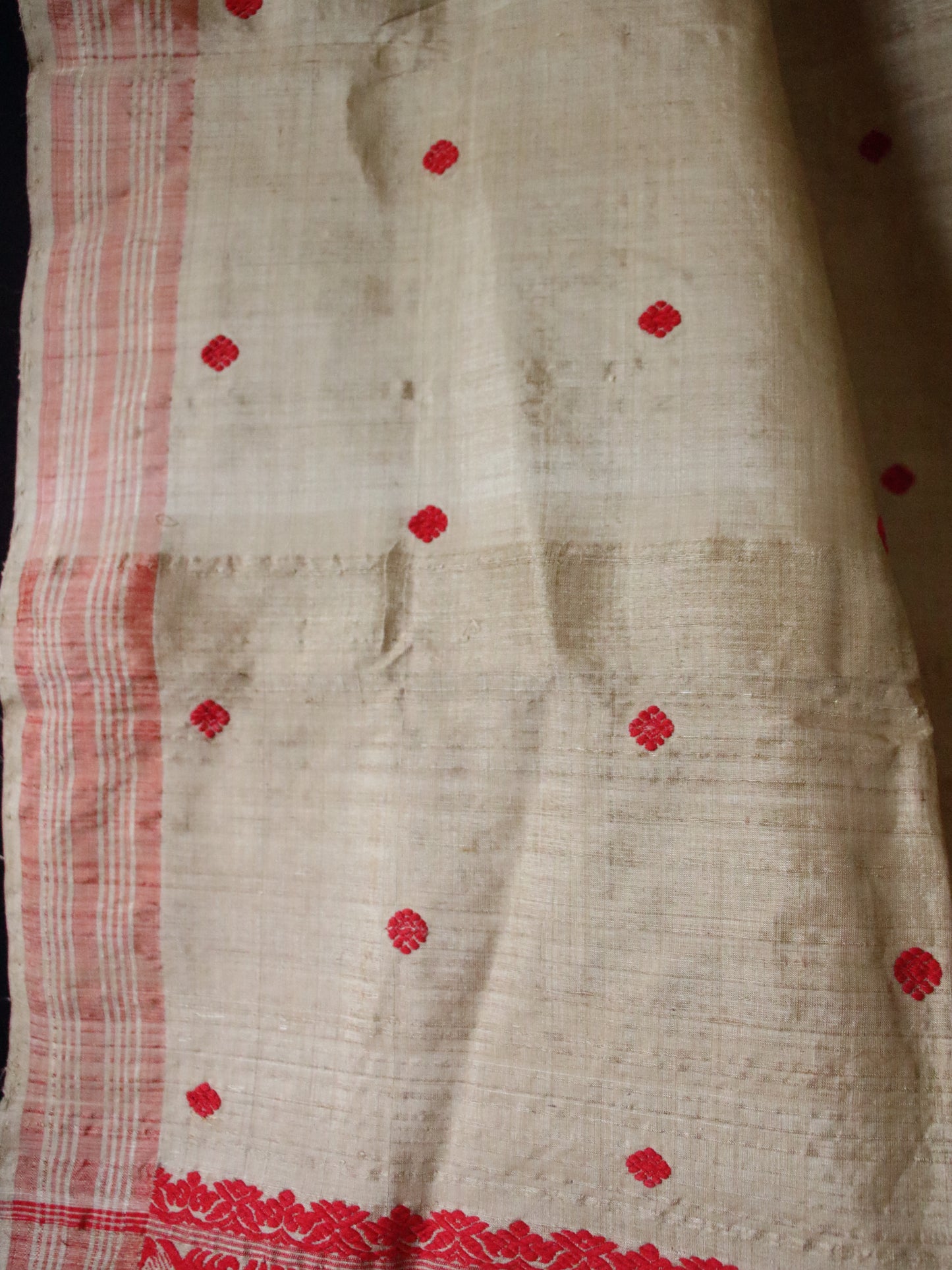 Handloom Traditional Muga Silk Shawl / Gamucha from Assam