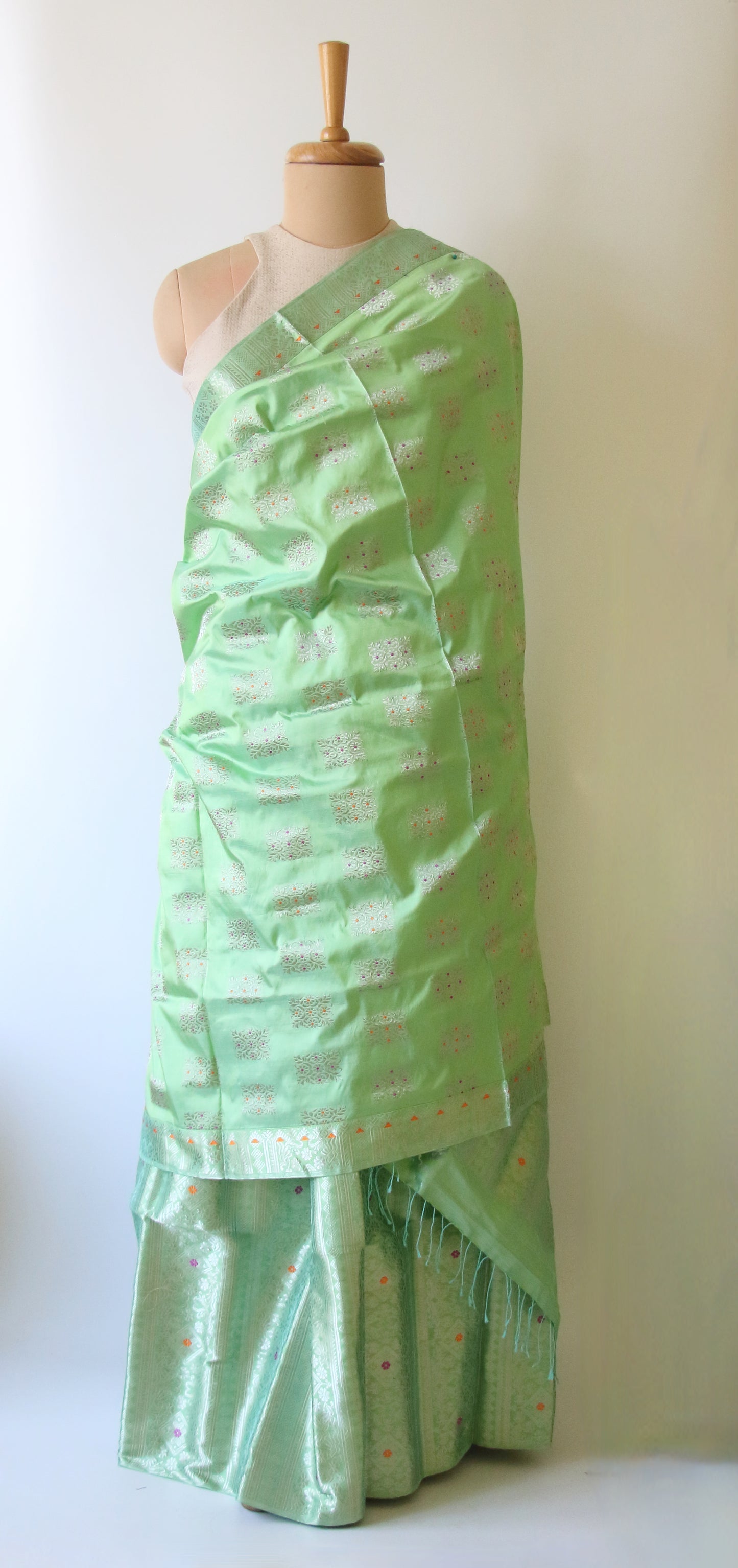 Light Pista Green Mulberry Silk Mekhla Chador Set