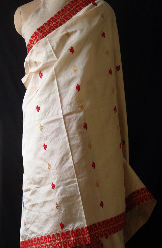 Soft Golden Beige Traditional Silk Mekhela Chador Set from Assam