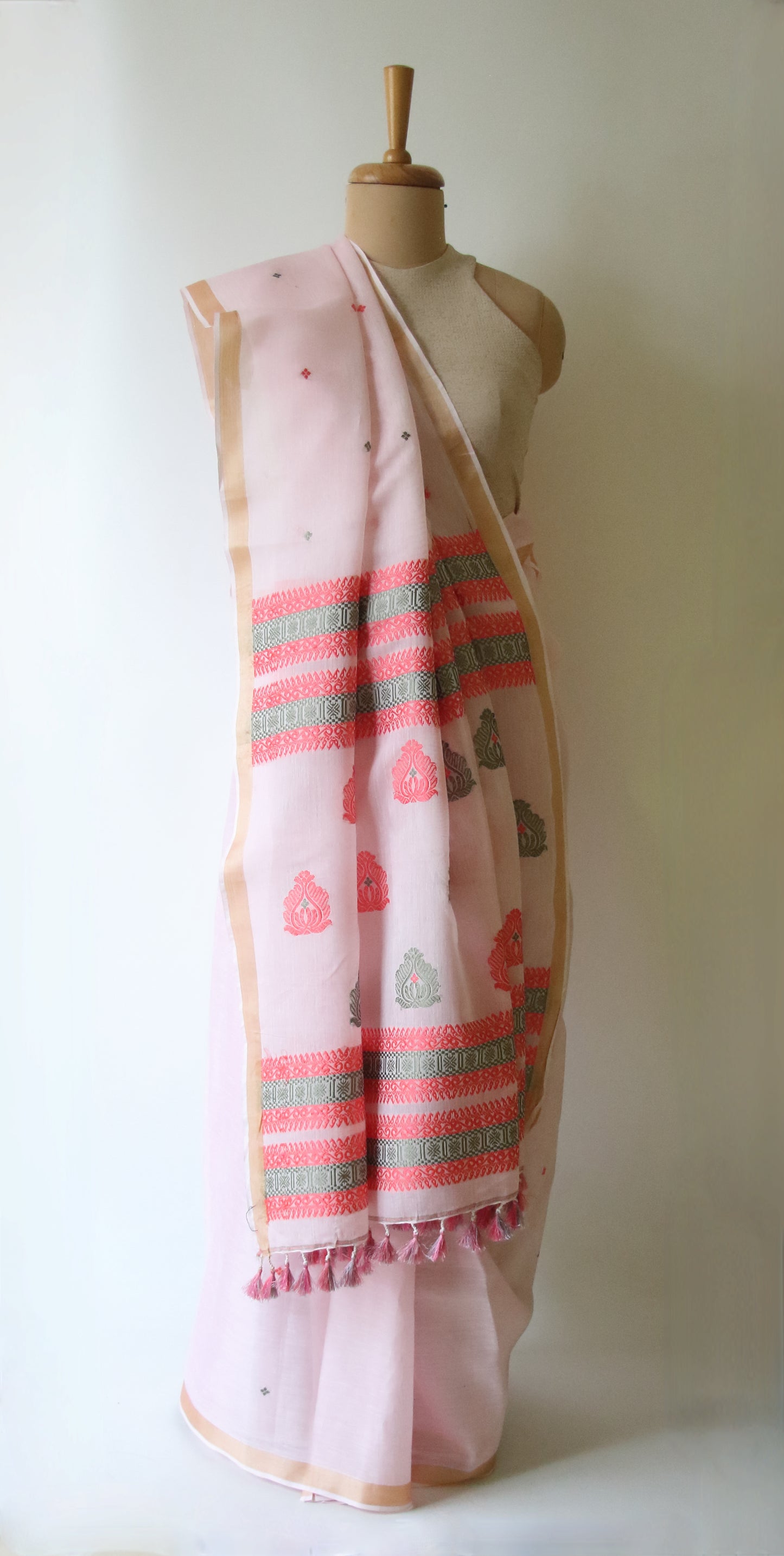 Light Pink Handloom Cotton Silk Saree