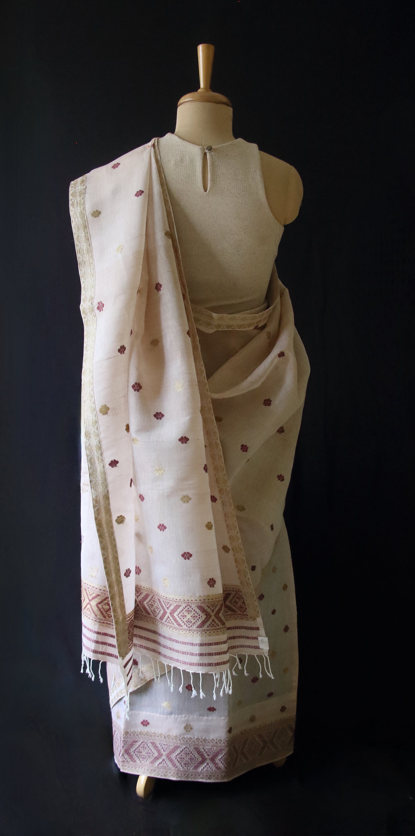 Natural Dyed Light Peach Cotton Silk Handloom Mekhela Chador Set