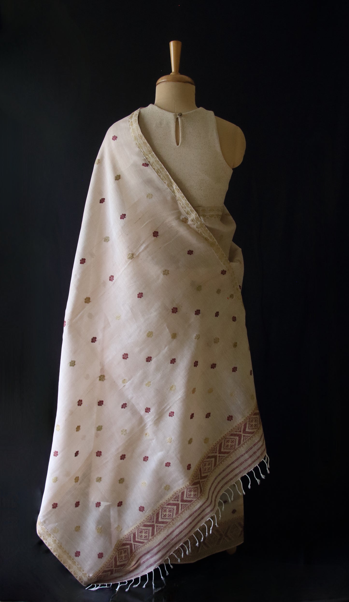Natural Dyed Light Peach Cotton Silk Handloom Mekhela Chador Set