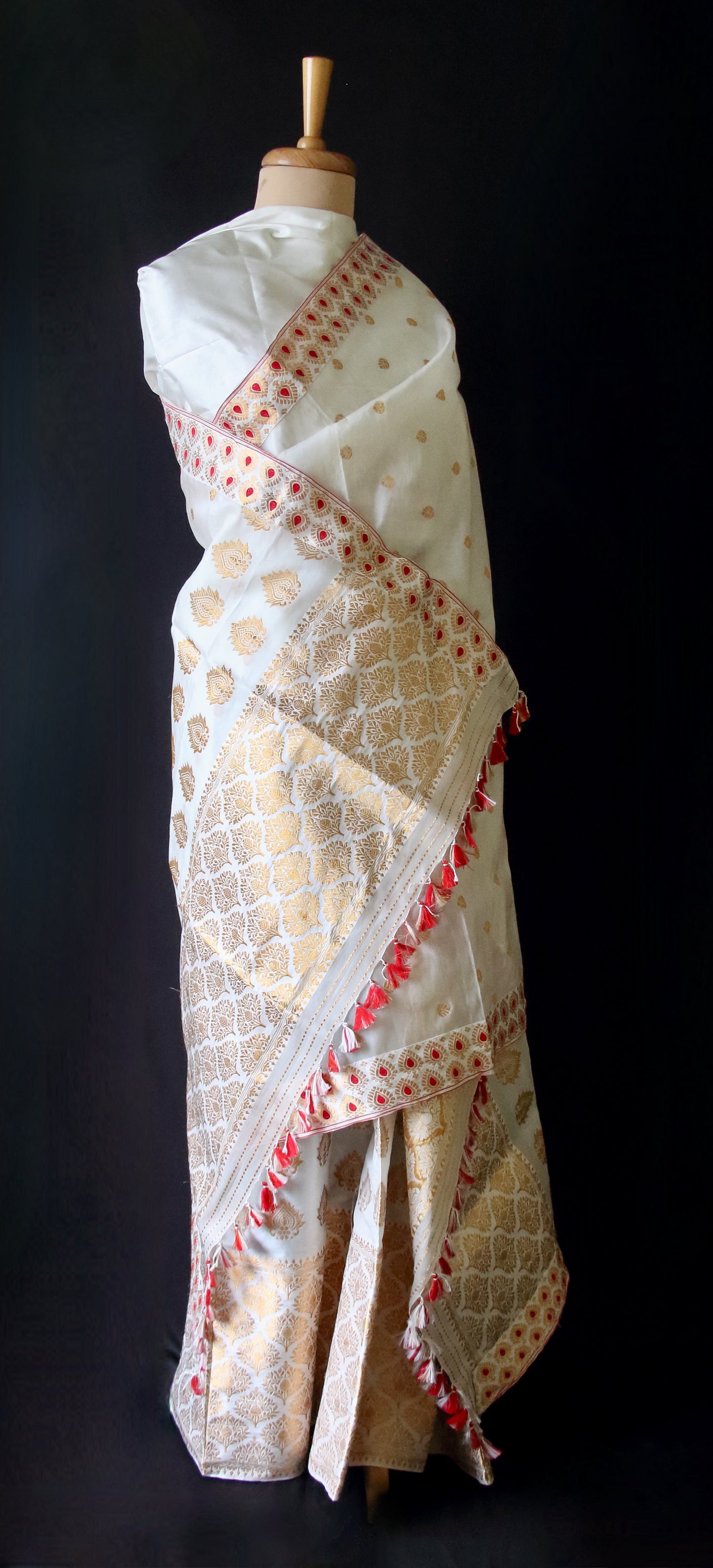 White Bridal Mulberry Silk Mekhla Chador Set