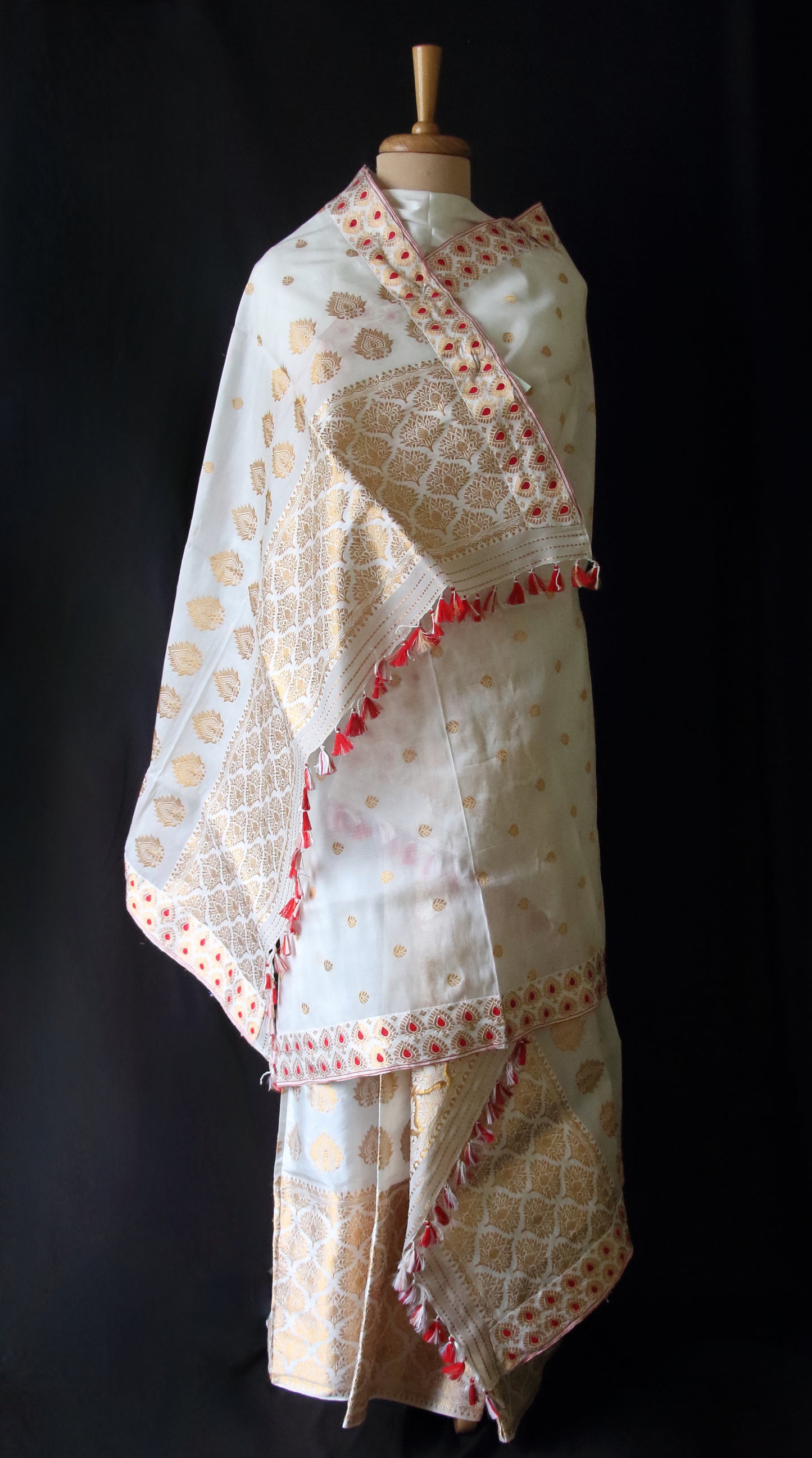 White Bridal Mulberry Silk Mekhla Chador Set