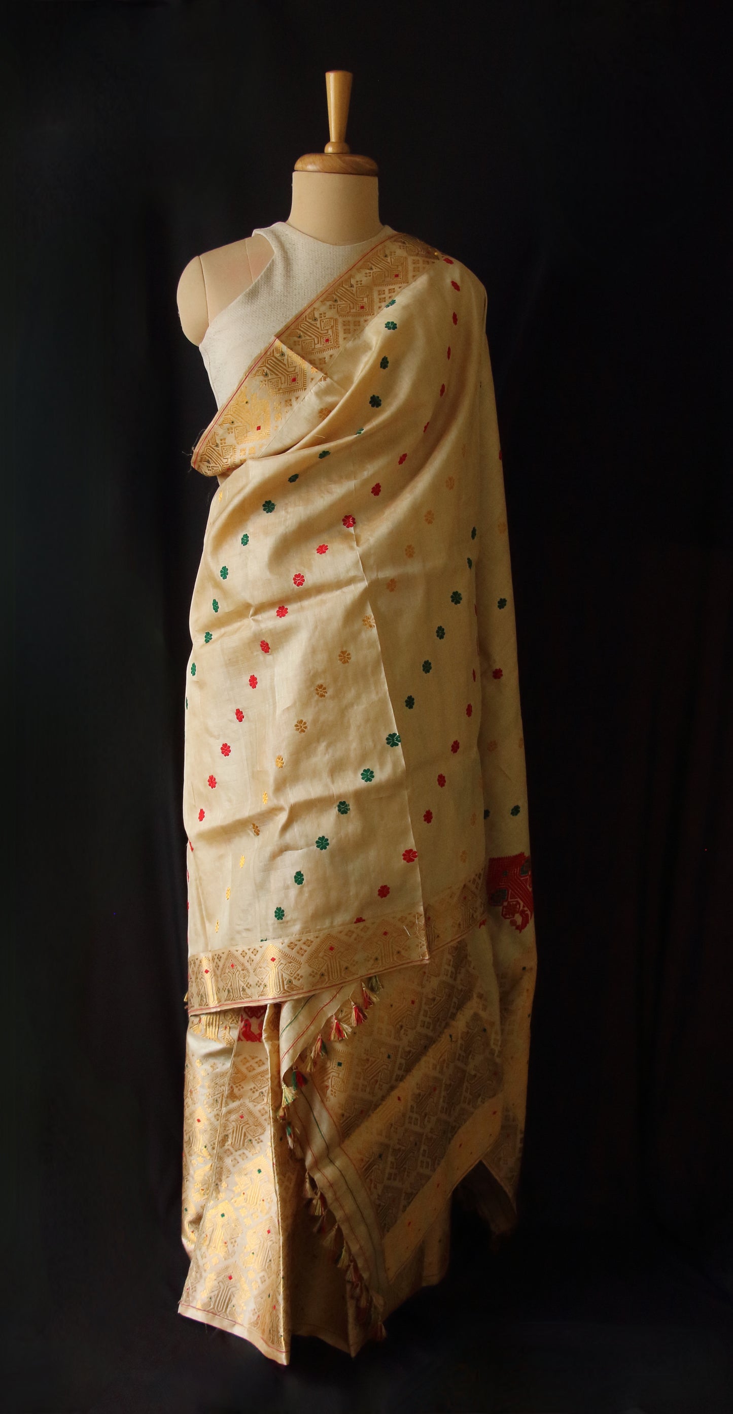 Tassar Silk Handloom Traditional Mekhla Chador Set