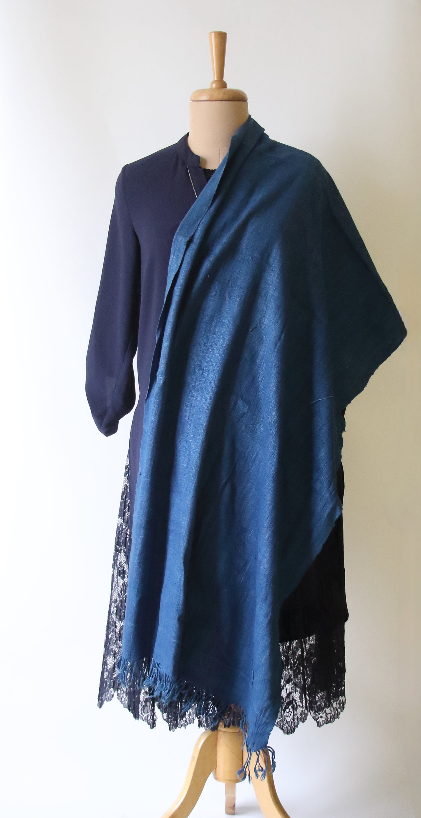 Natural Dyed Eri silk / Ahimsa Silk Handloom Shawls from Assam