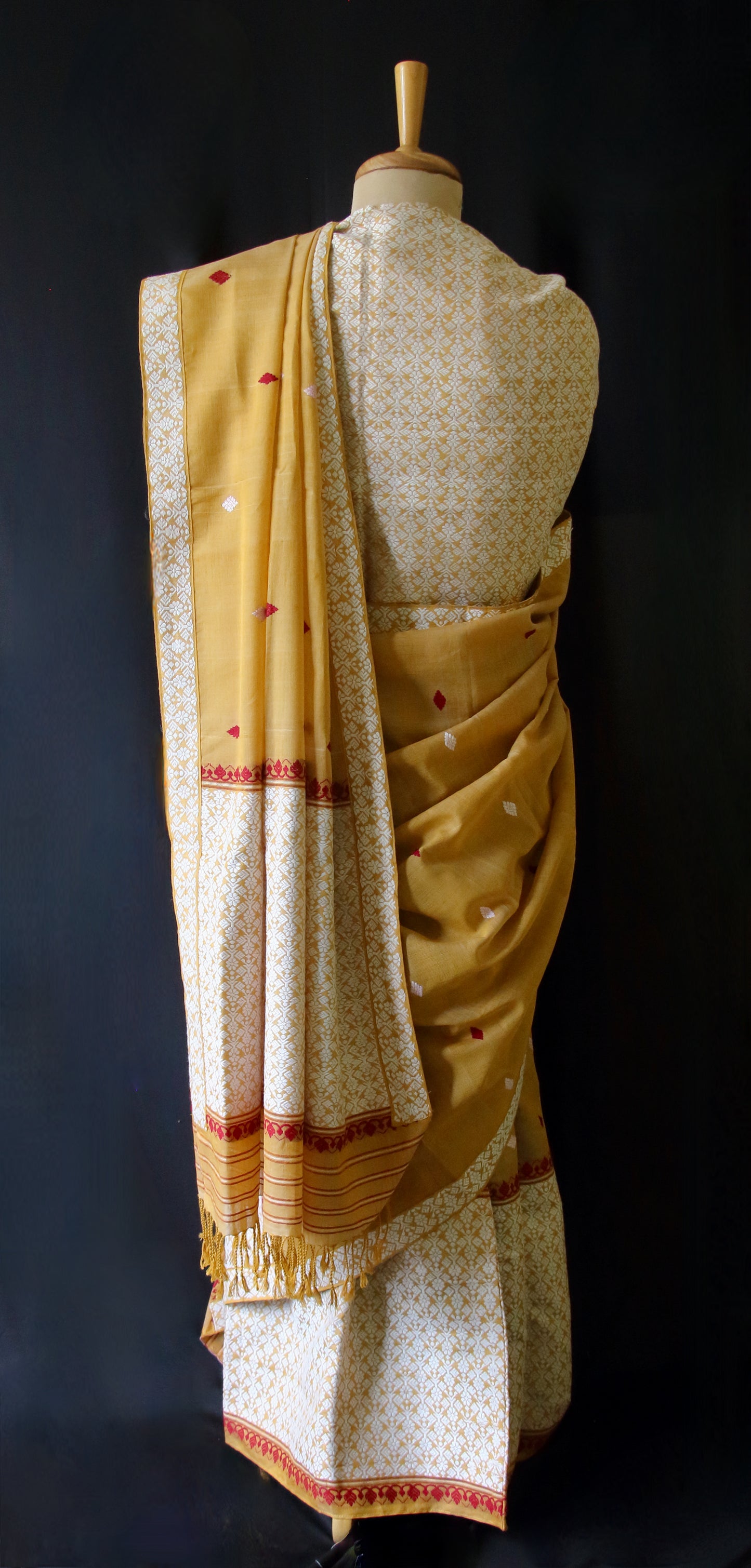 Natural Dyed Mustard Yellow Cotton Silk Handloom Mekhela Chador Set