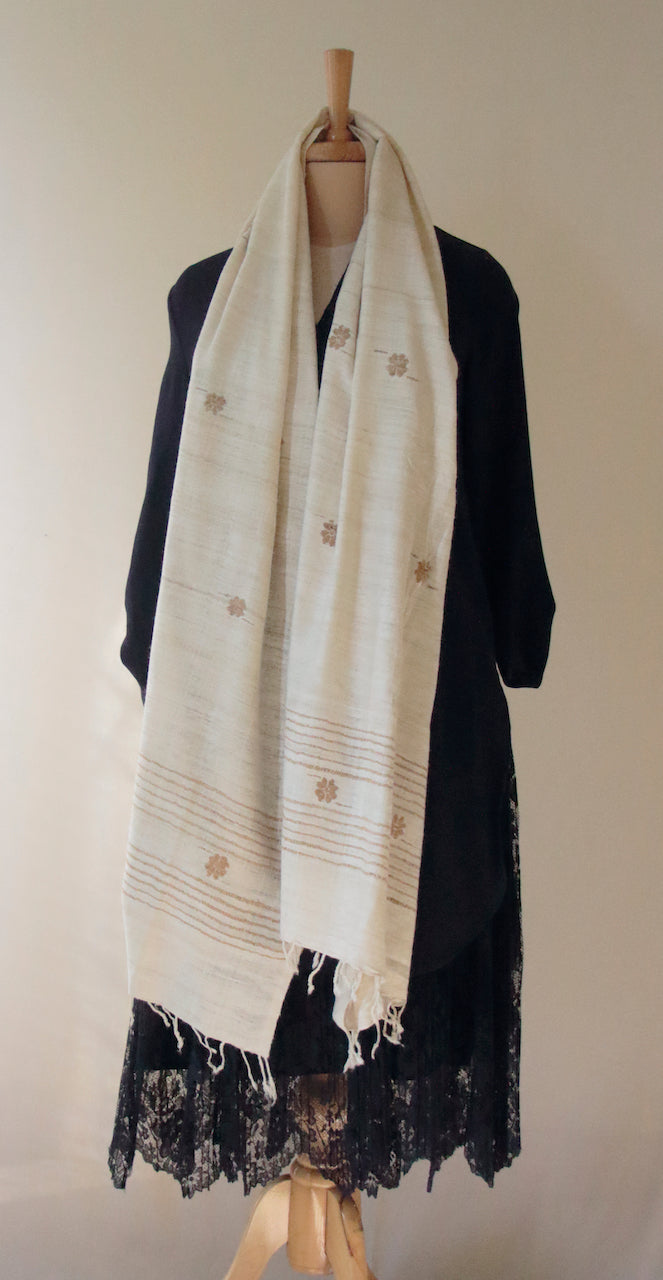 Eri Silk Shawls / Handwoven / Handspun from Assam with Beige motifs