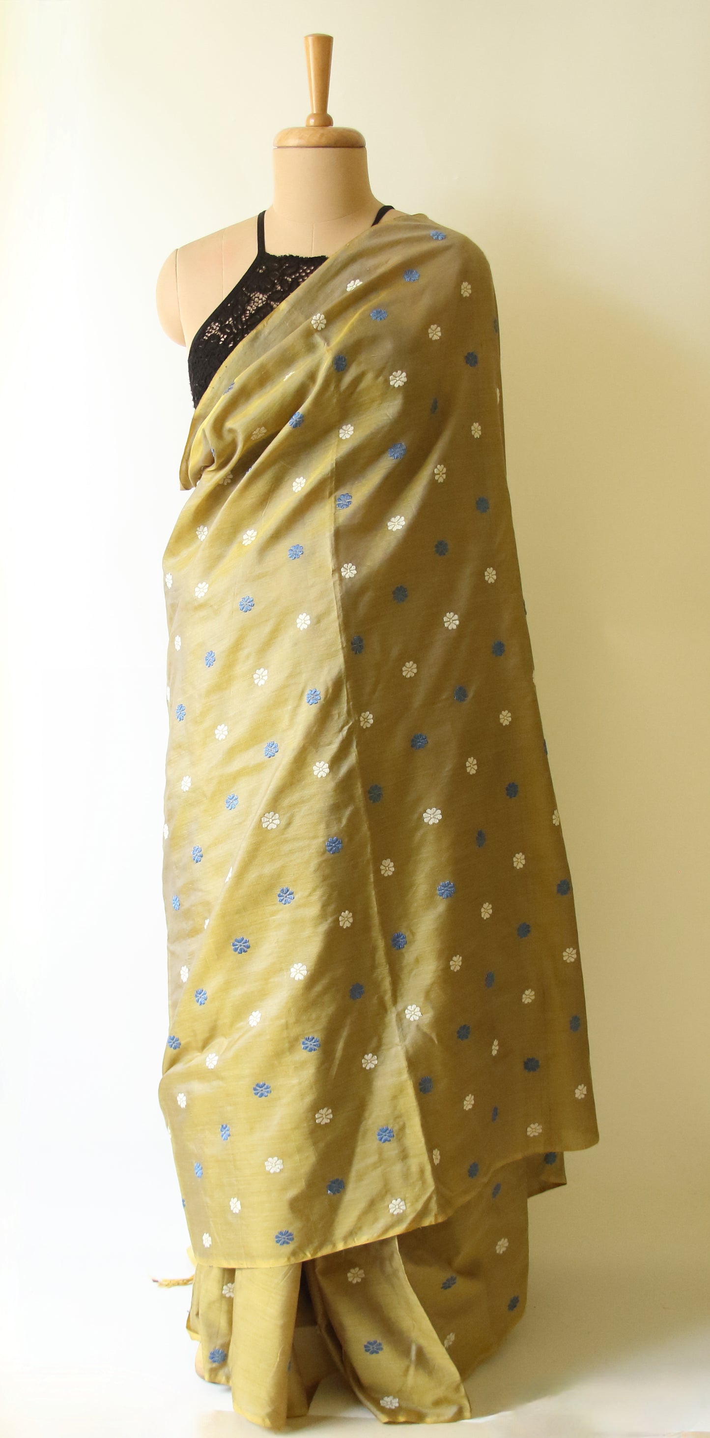 Handloom Modal by Silk Saree from Assam