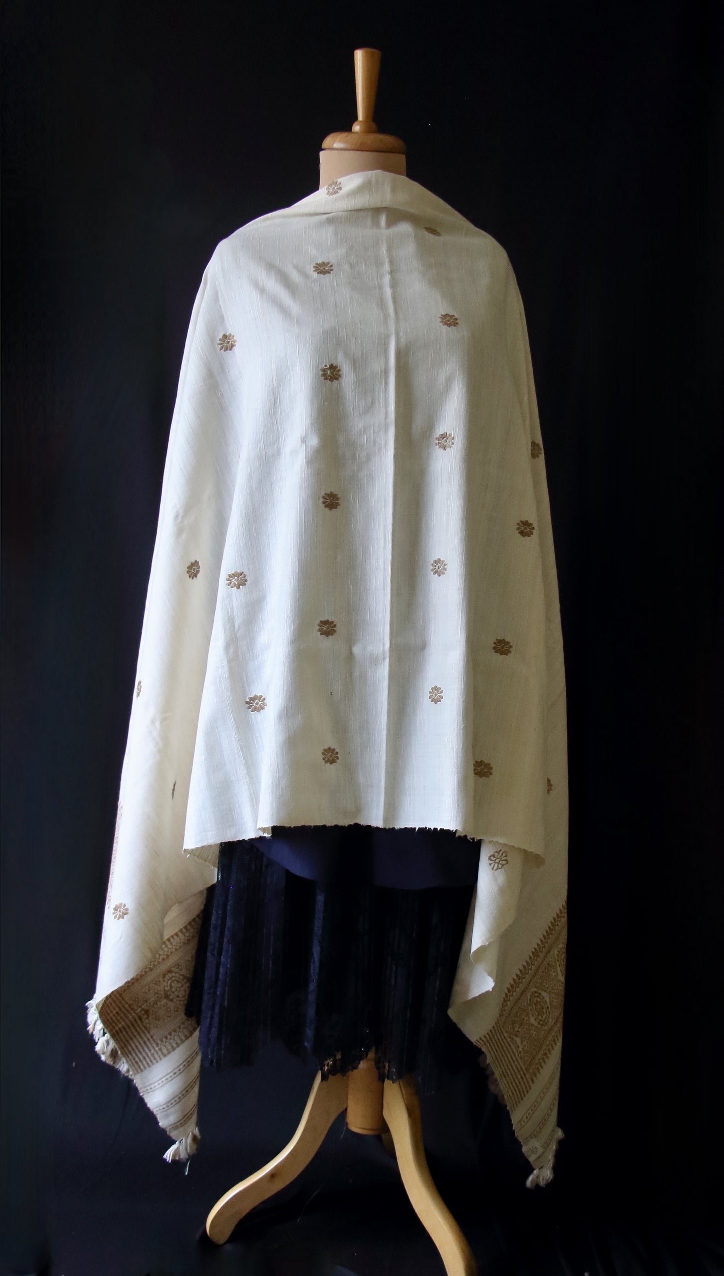 Handloom Eri Silk Shawl from Assam