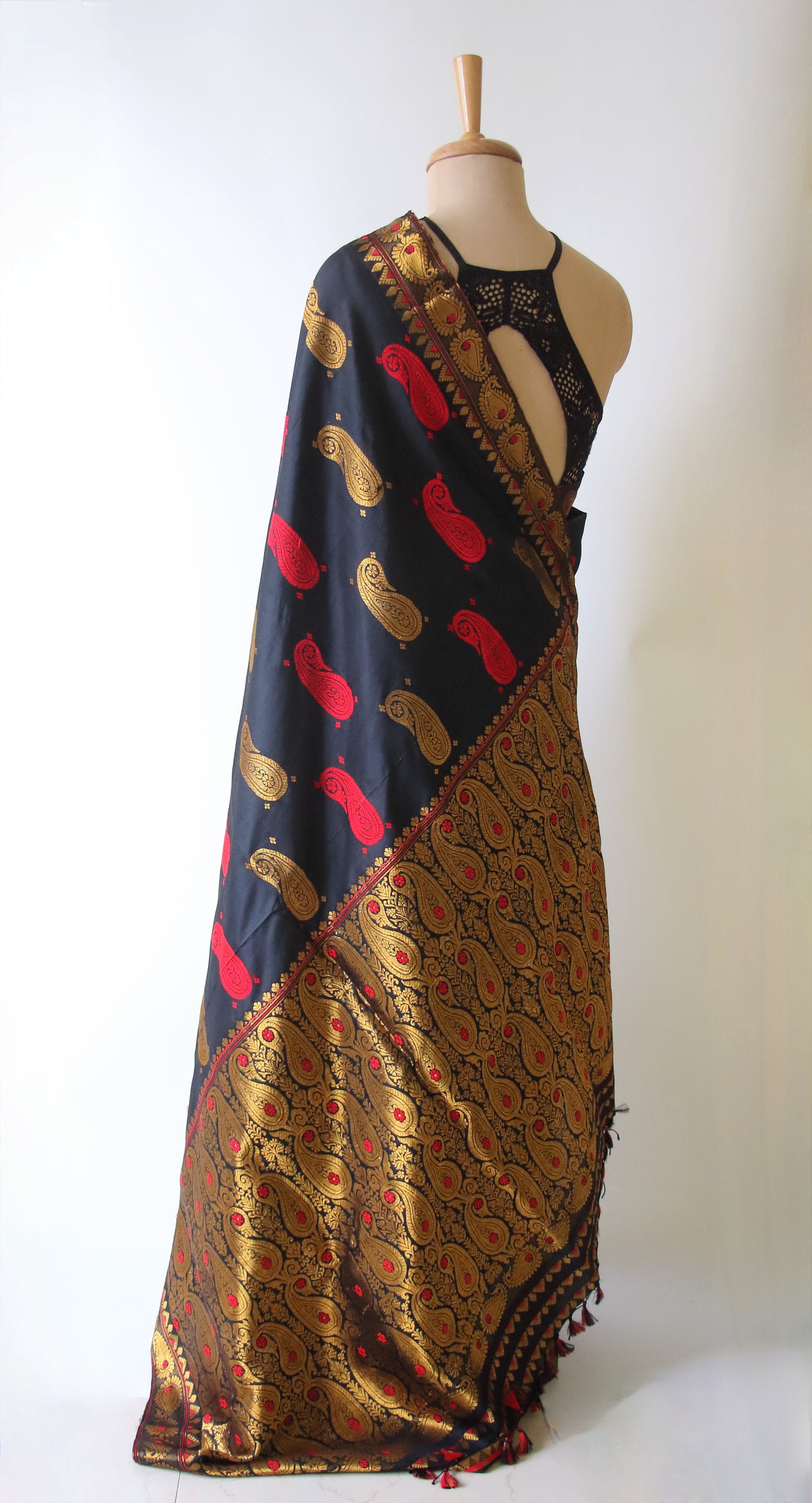 Black Colour Handloom Mulberry Silk Saree from Assam