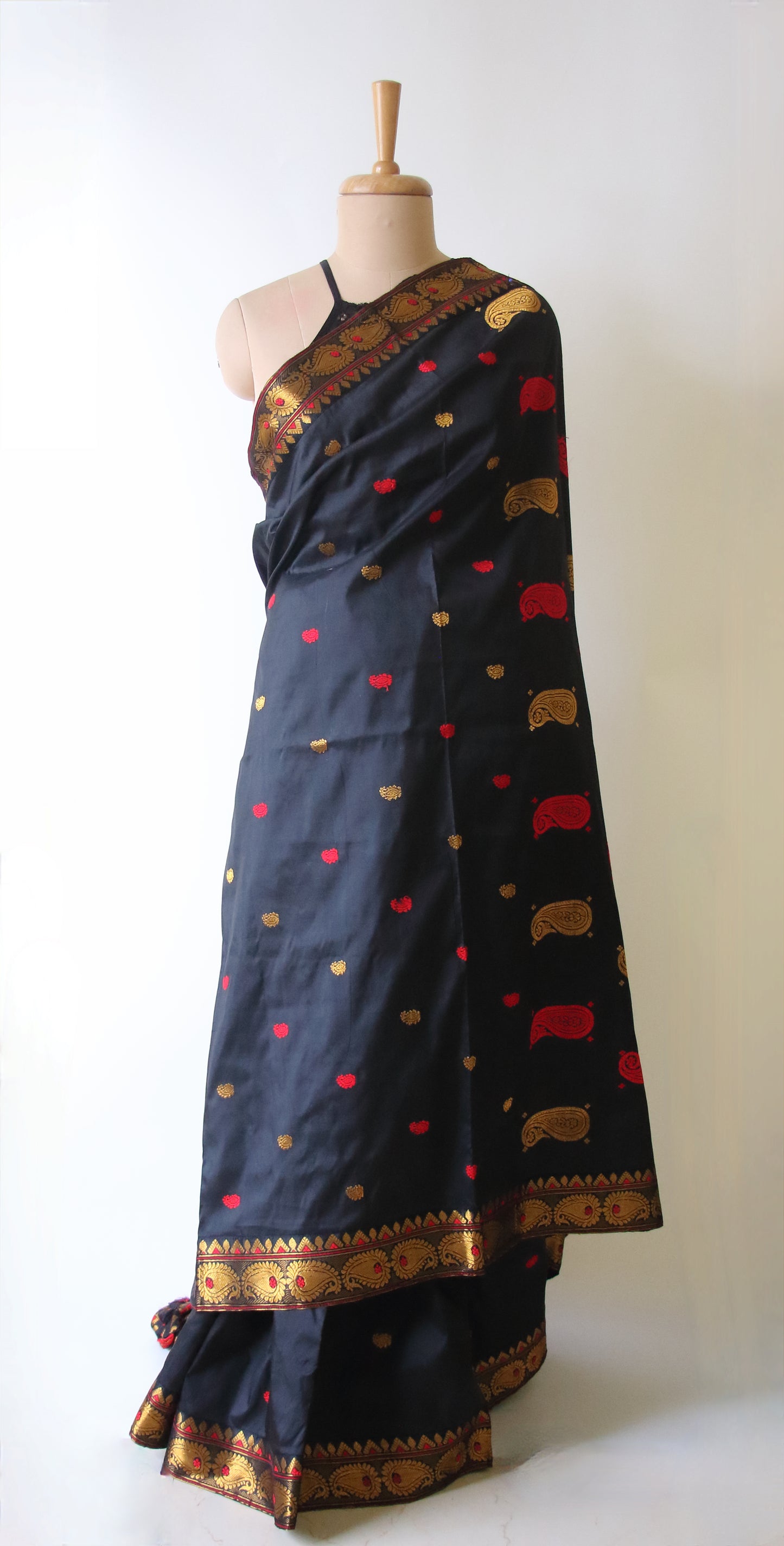 Black Colour Handloom Mulberry Silk Saree from Assam
