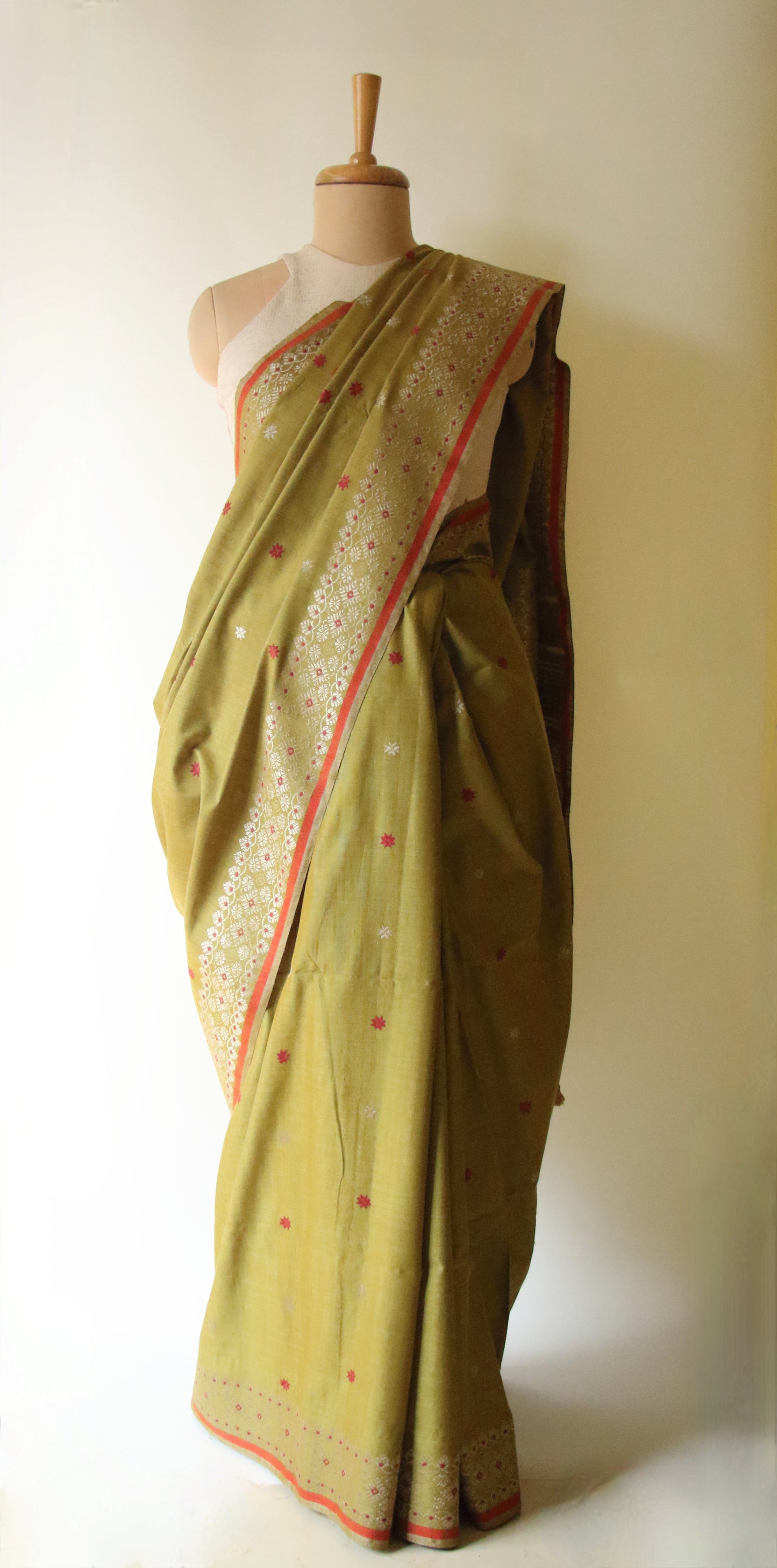 Natural Dyed Green Handloom Eri Silk  Sari from Assam