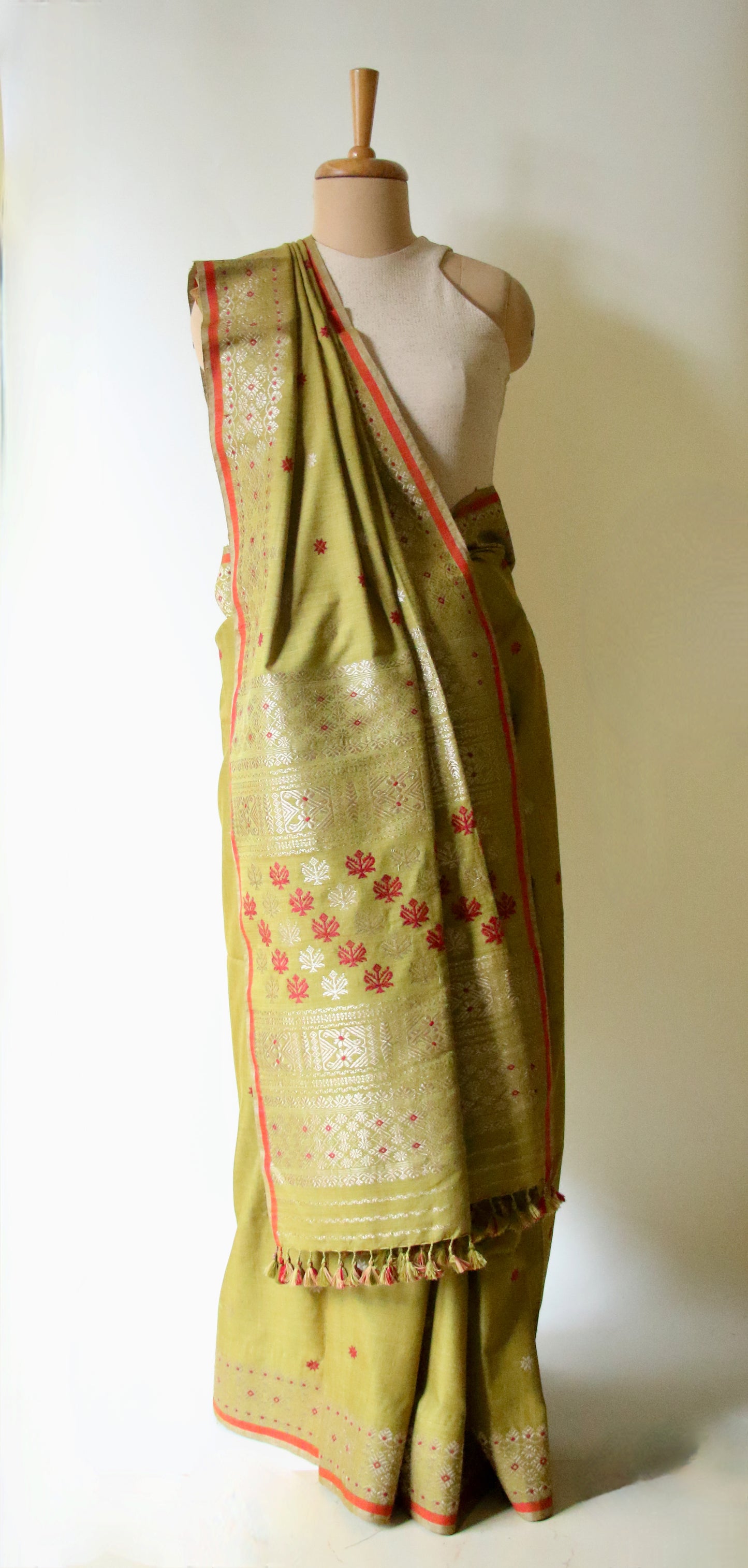 Natural Dyed Green Handloom Eri Silk  Sari from Assam