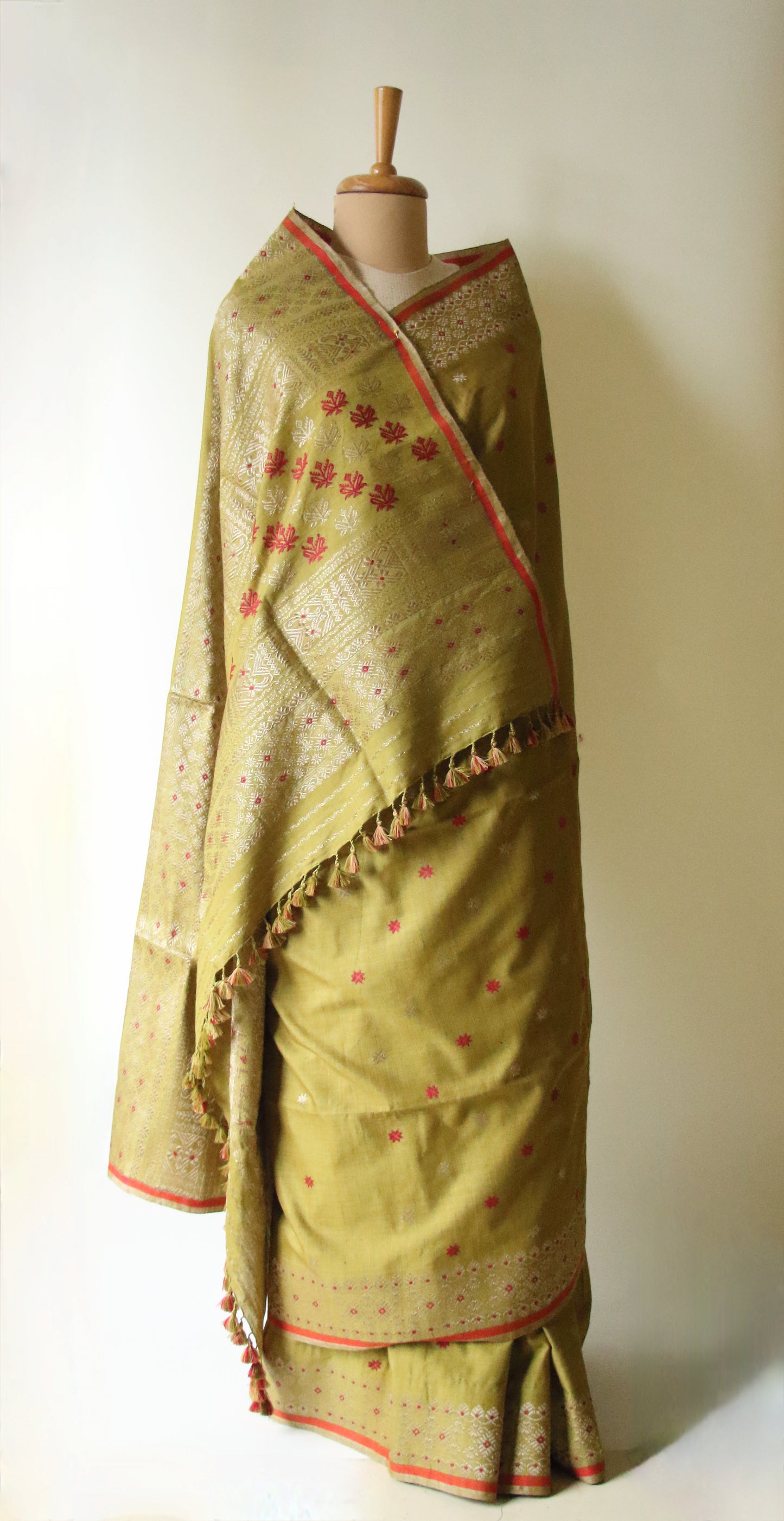 Natural Dyed Green Handloom Eri Silk  Sari from Assam