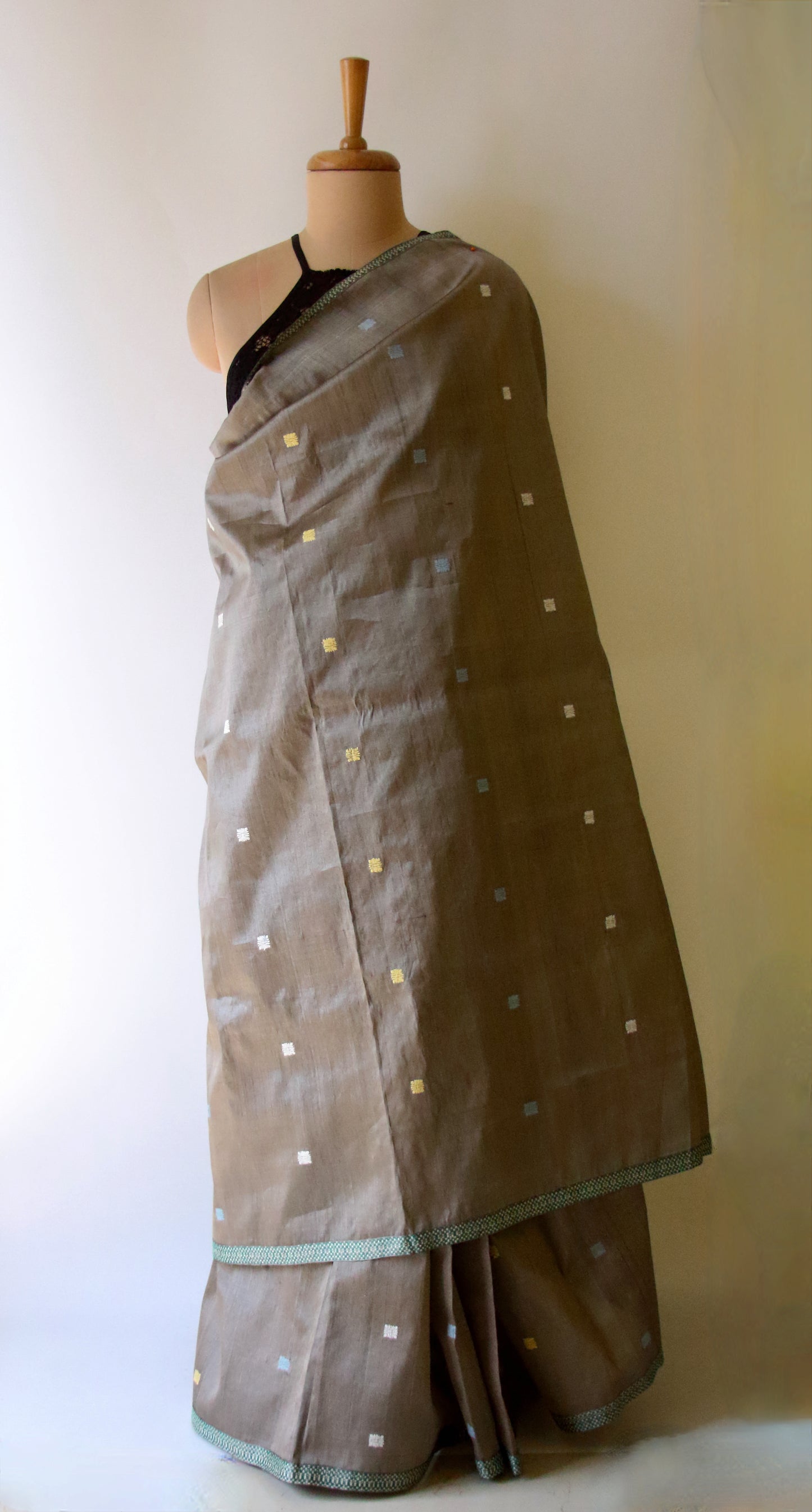 Dull Grey Colour Handloom Silk Saree from Assam