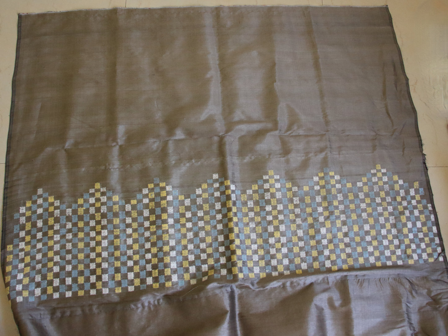 Dull Grey Colour Handloom Silk Saree from Assam