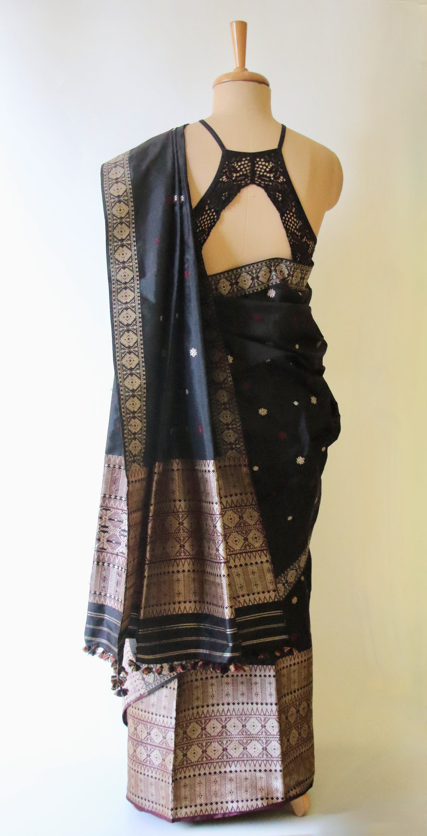 Black Natural Dyed  Mulberry Silk Traditional Mekhla Chador Set