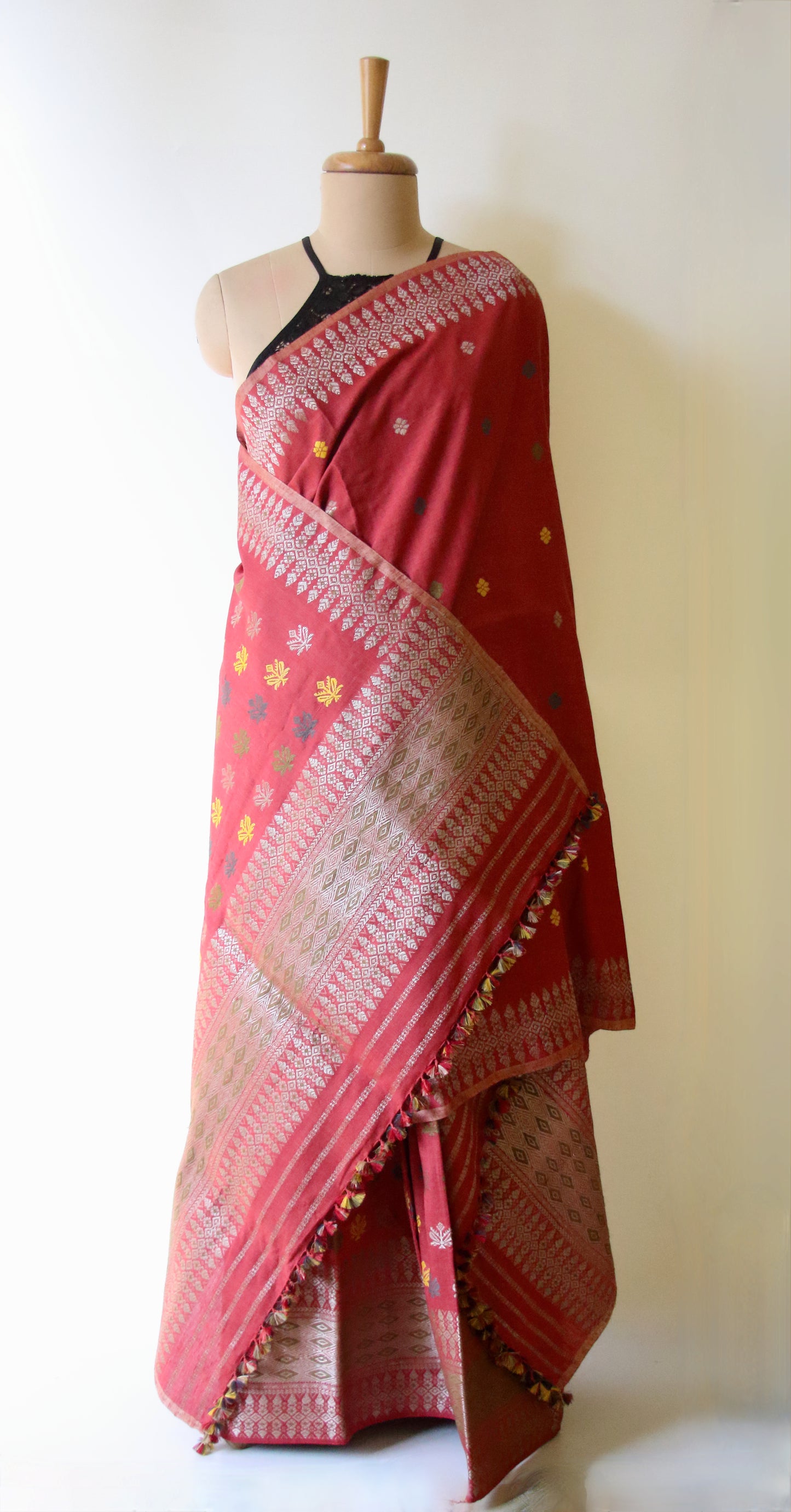 Maroon Narural Dyed Eri Silk Traditional Mekhela Chador Set