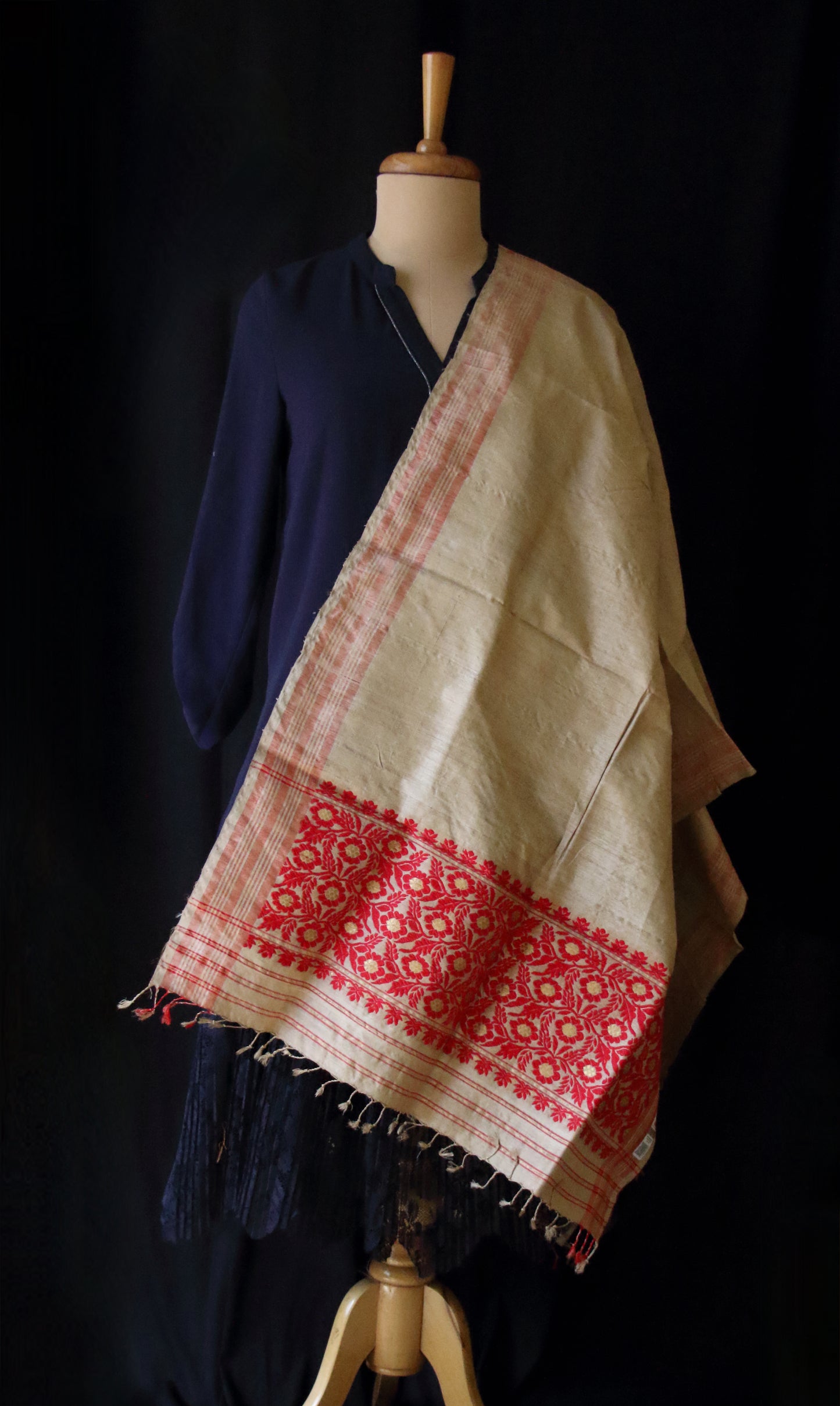 Handloom Traditional Muga Silk Shawl / Gamucha from Assam