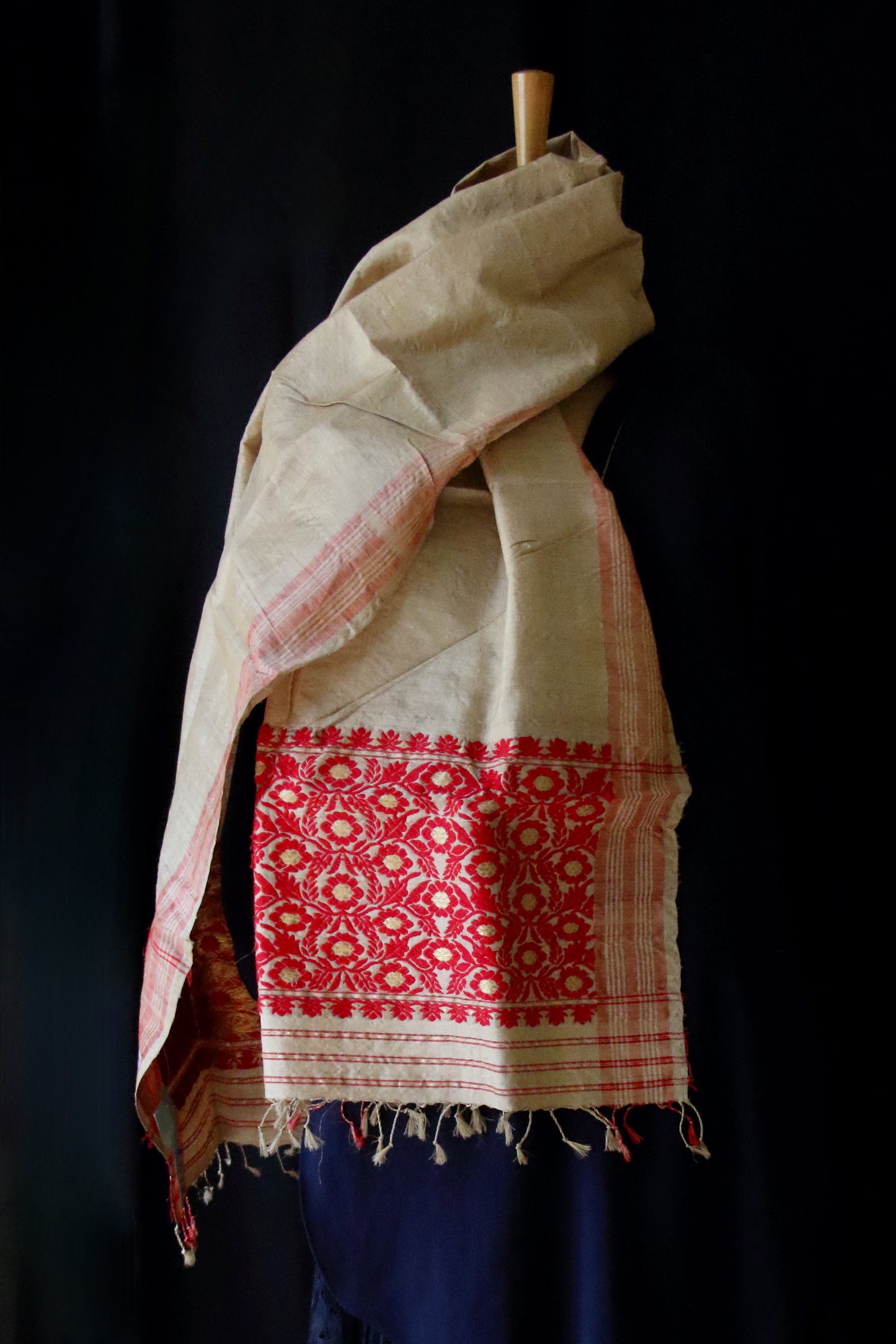 Handloom Traditional Muga Silk Shawl / Gamucha from Assam