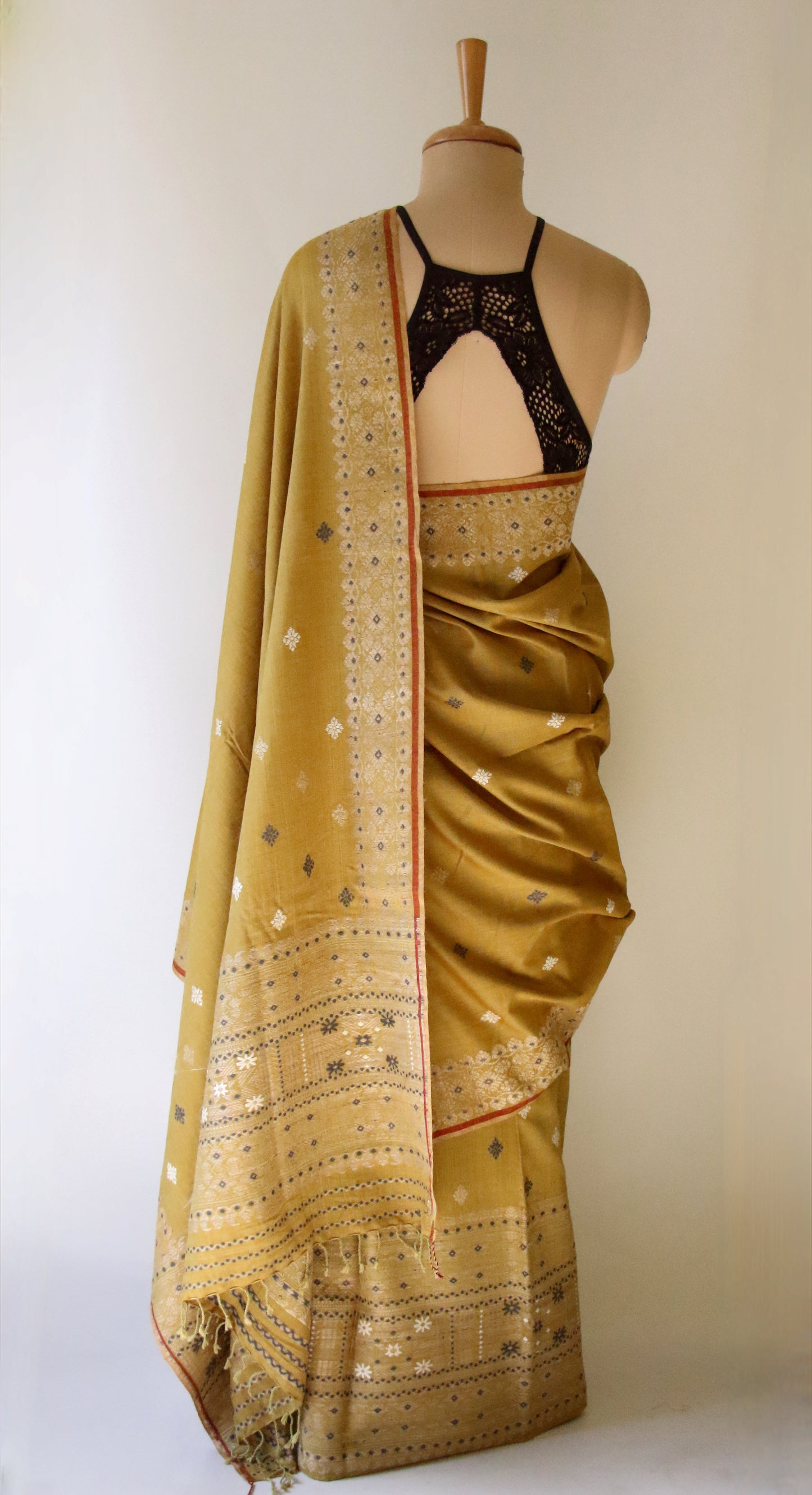 Olive Green Natural Dyed  Eri Silk Traditional Mekhela Chador Set