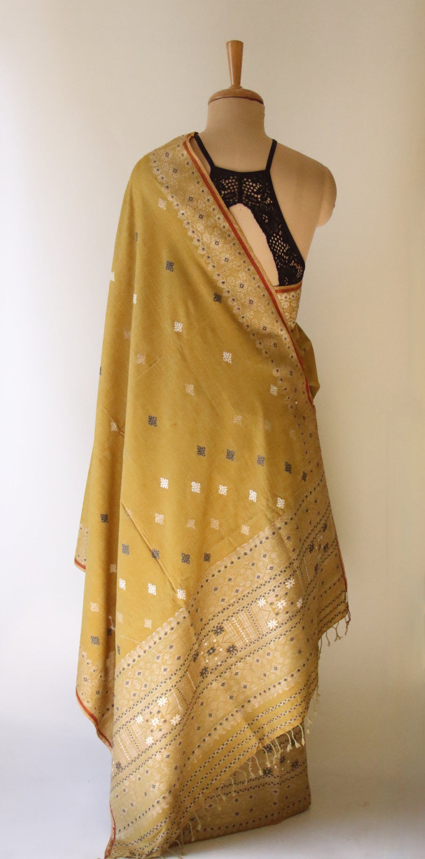 Olive Green Natural Dyed  Eri Silk Traditional Mekhela Chador Set
