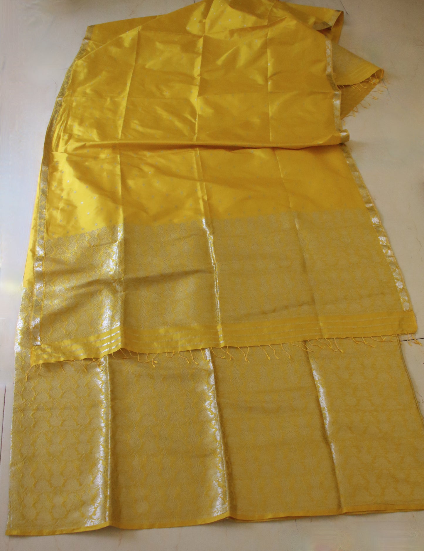 Lemon Yellow Mulberry Silk Traditional Mekhla Chador Set