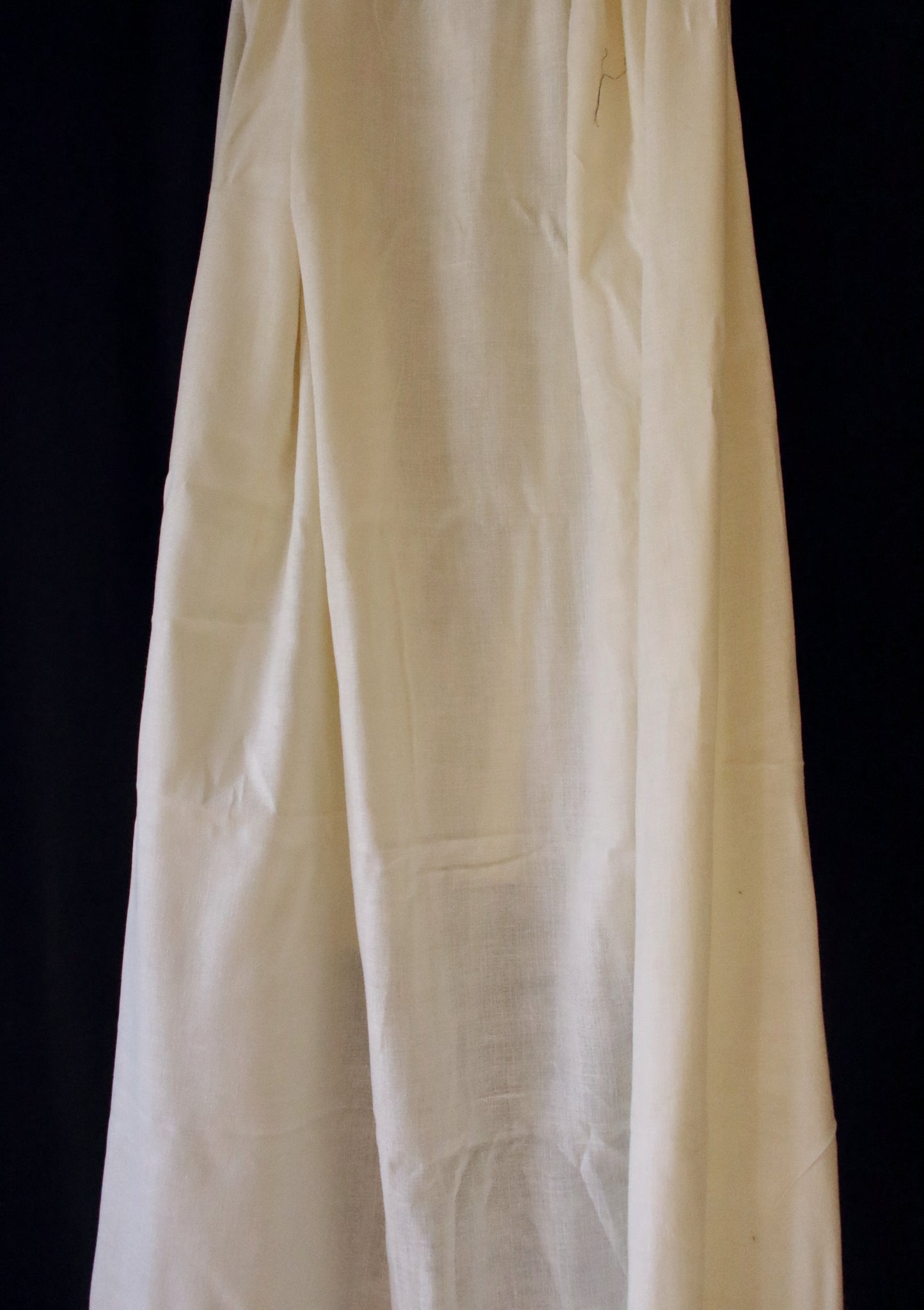 Handloom Eri Silk Fabric. - Diamond Patterned Self Design