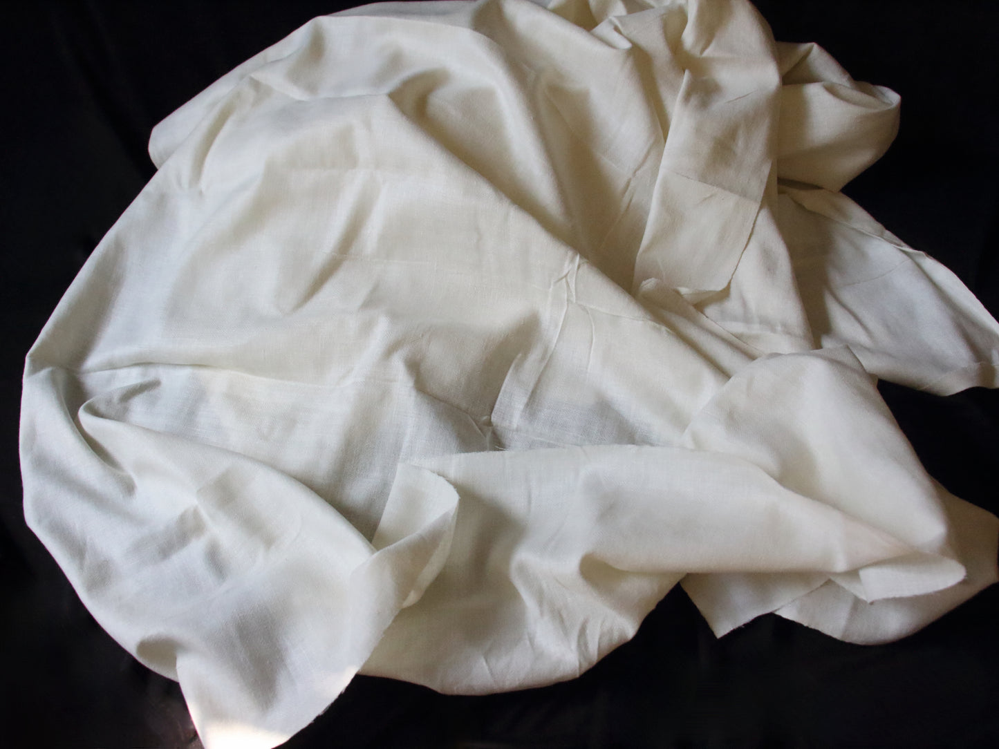 Handloom Eri Silk Fabric. - Diamond Patterned Self Design