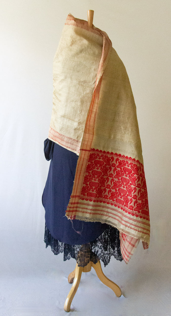 Handloom Traditional Muga Silk Shawl / Gamucha from Assam