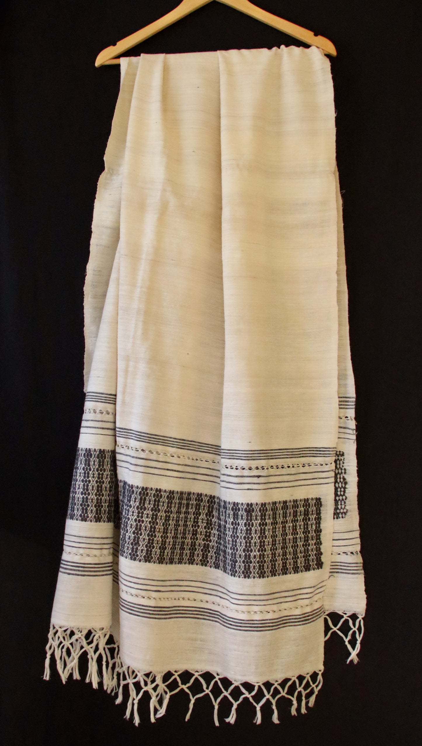 Natural Off White Handloom Eri Silk Shawl