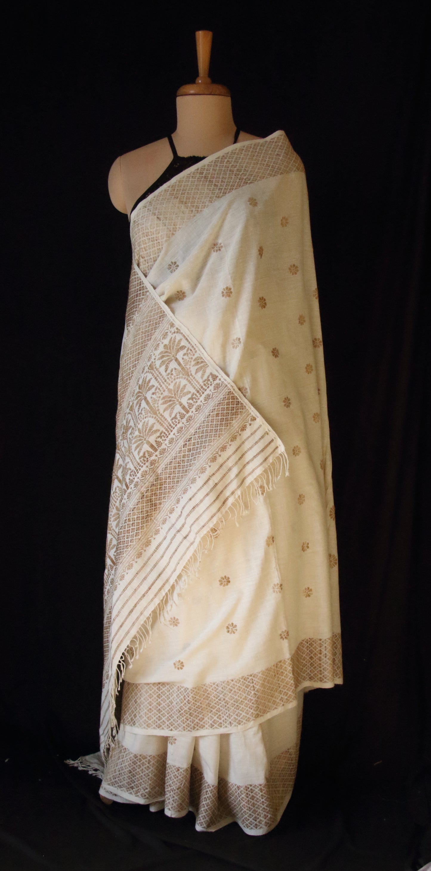 Eri Silk Saree in Natural Off White colour from Assam