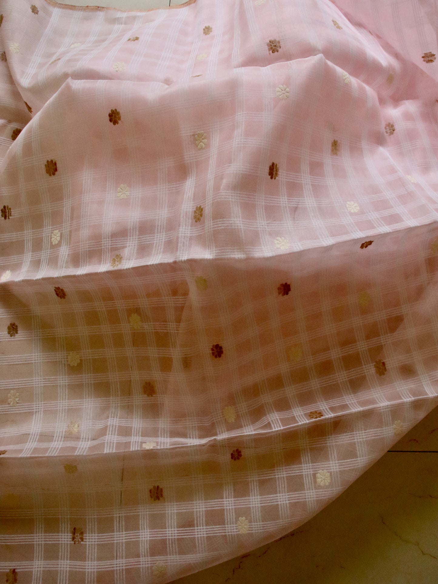 Handloom Organza Saree with chequered effect from Assam