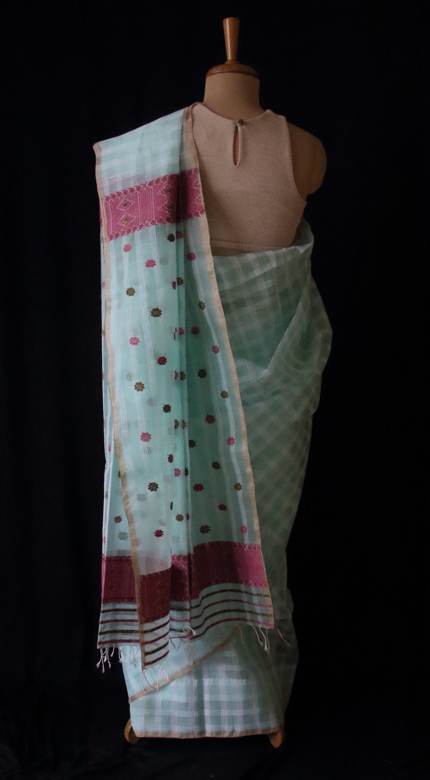 Handloom Organza Saree with chequered effect from Assam