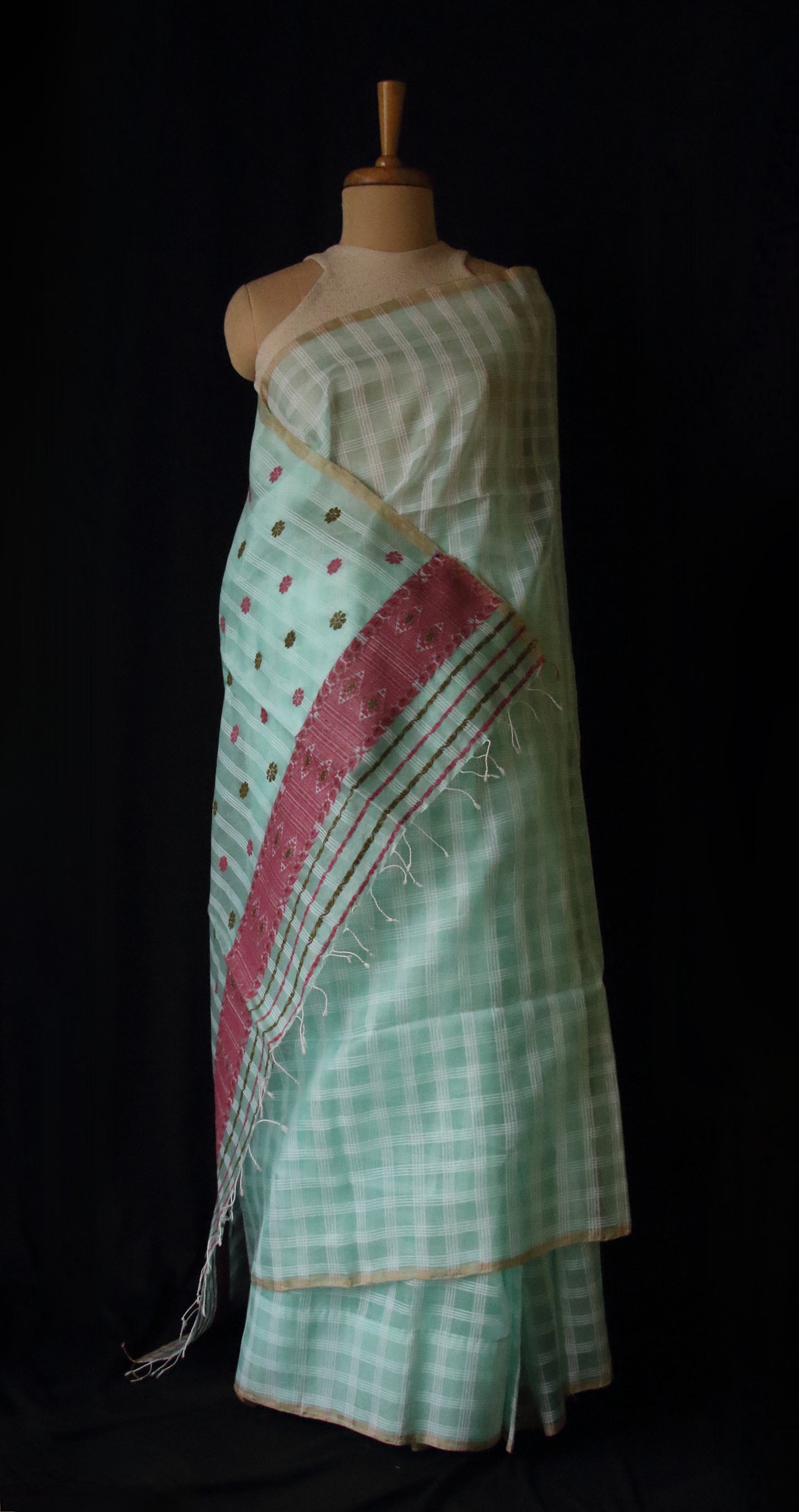 Handloom Organza Saree with chequered effect from Assam